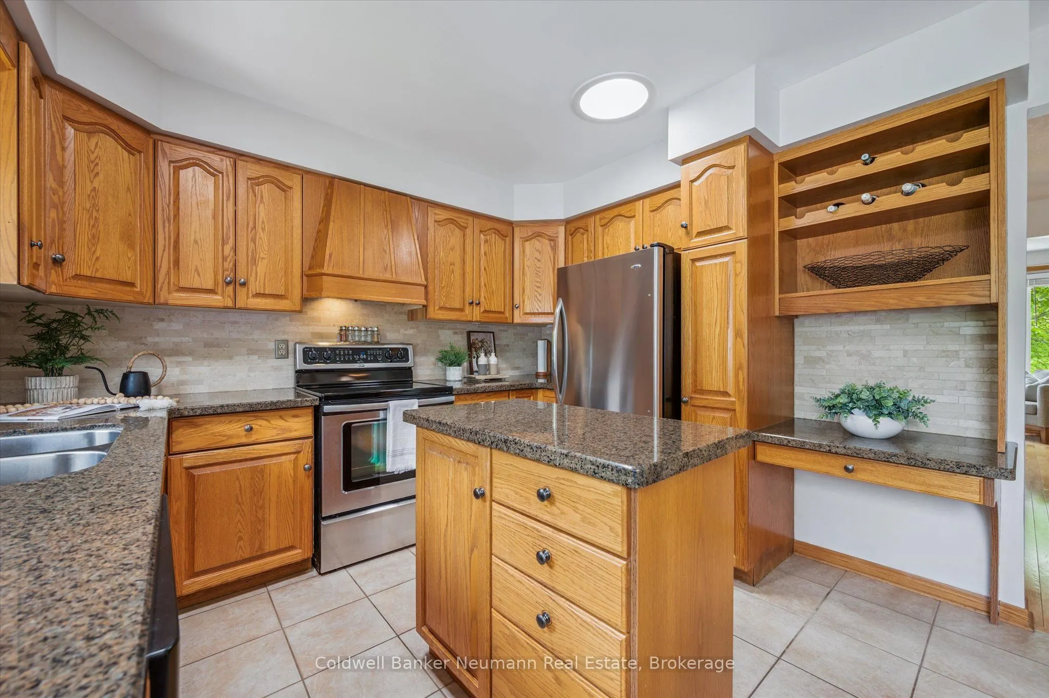 21 Old Colony Trail