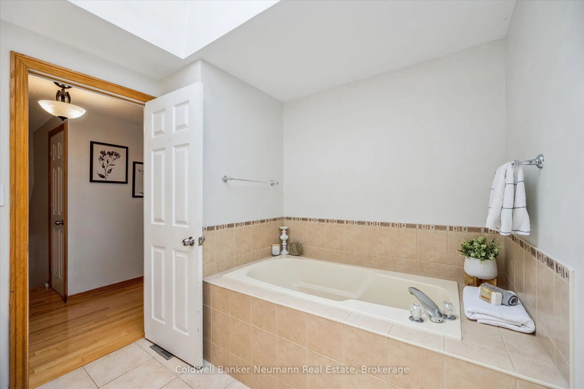 21 Old Colony Trail