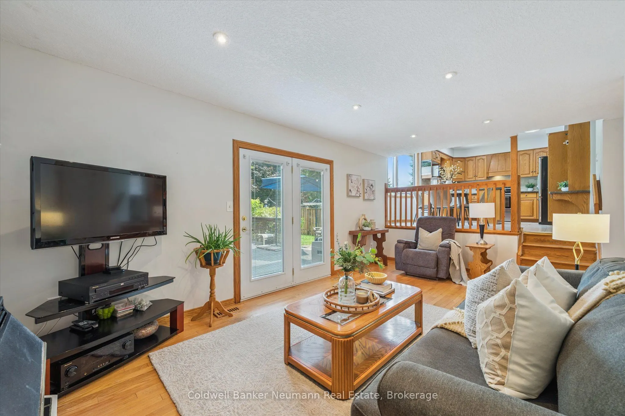 21 Old Colony Trail
