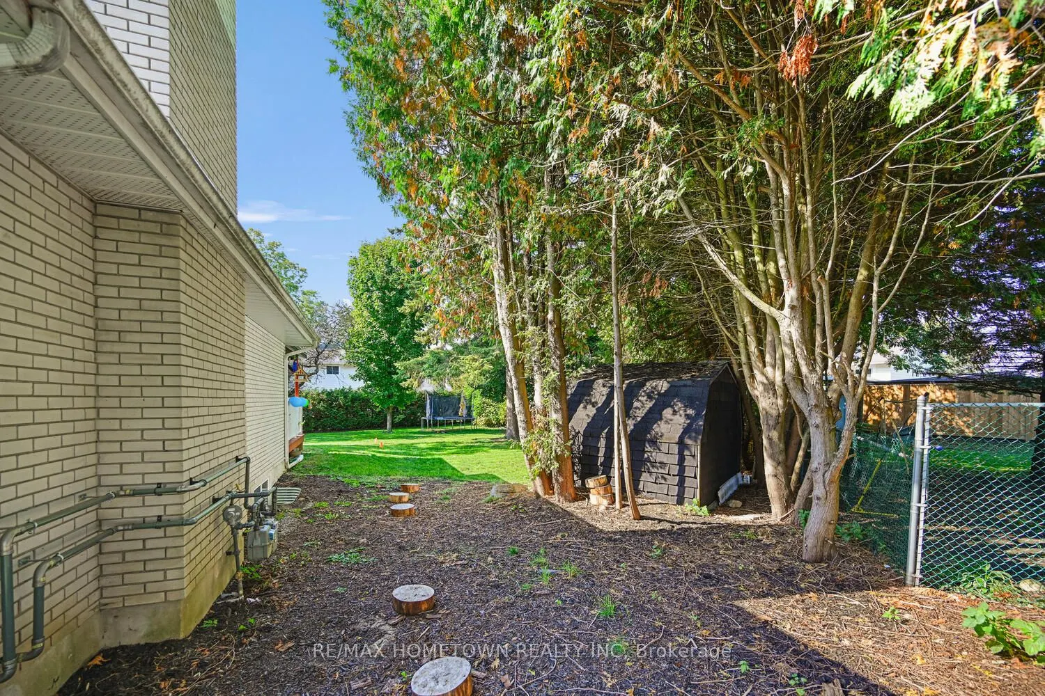 6 Maplewood Circle