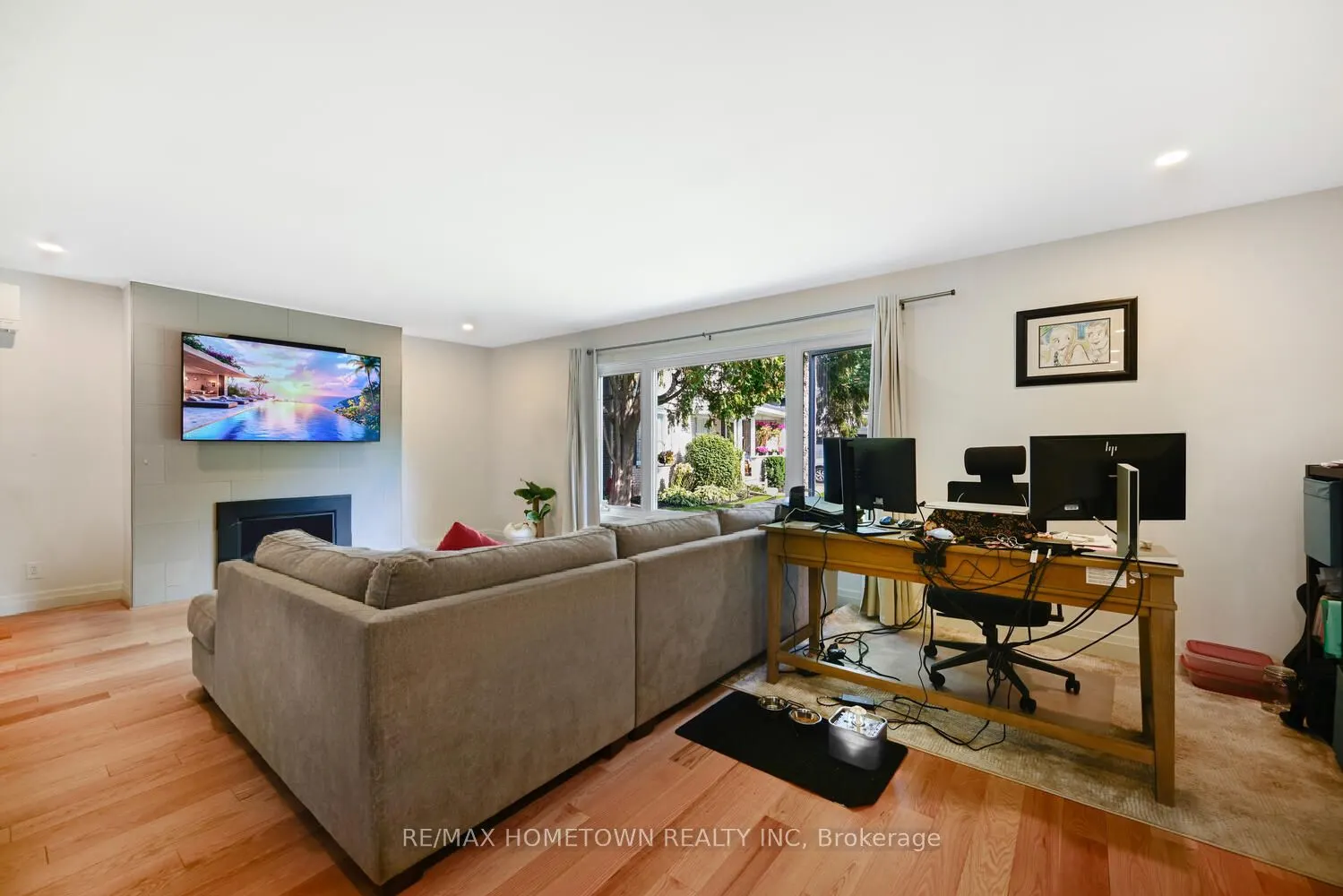 6 Maplewood Circle