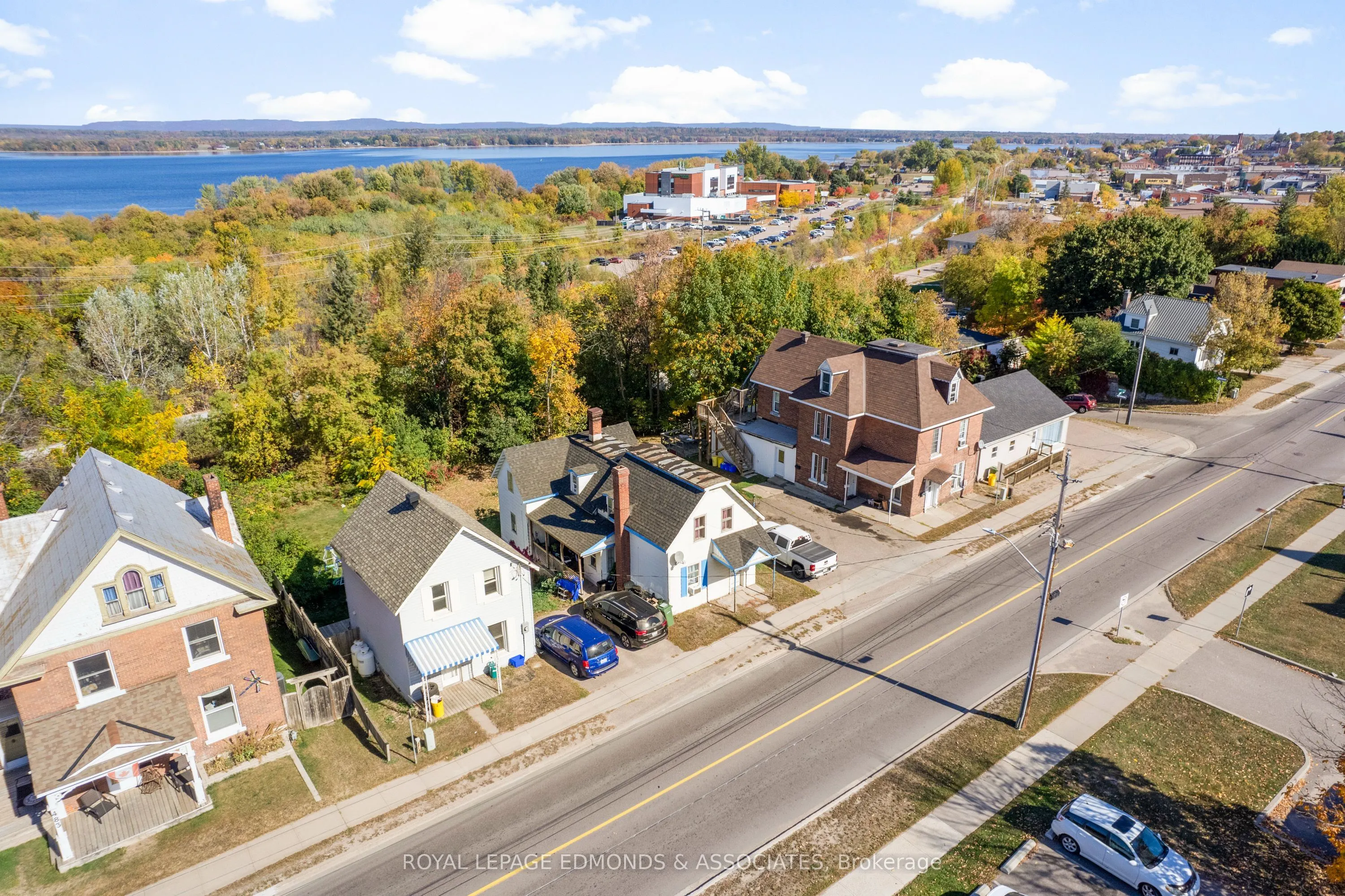 475 Pembroke Street W