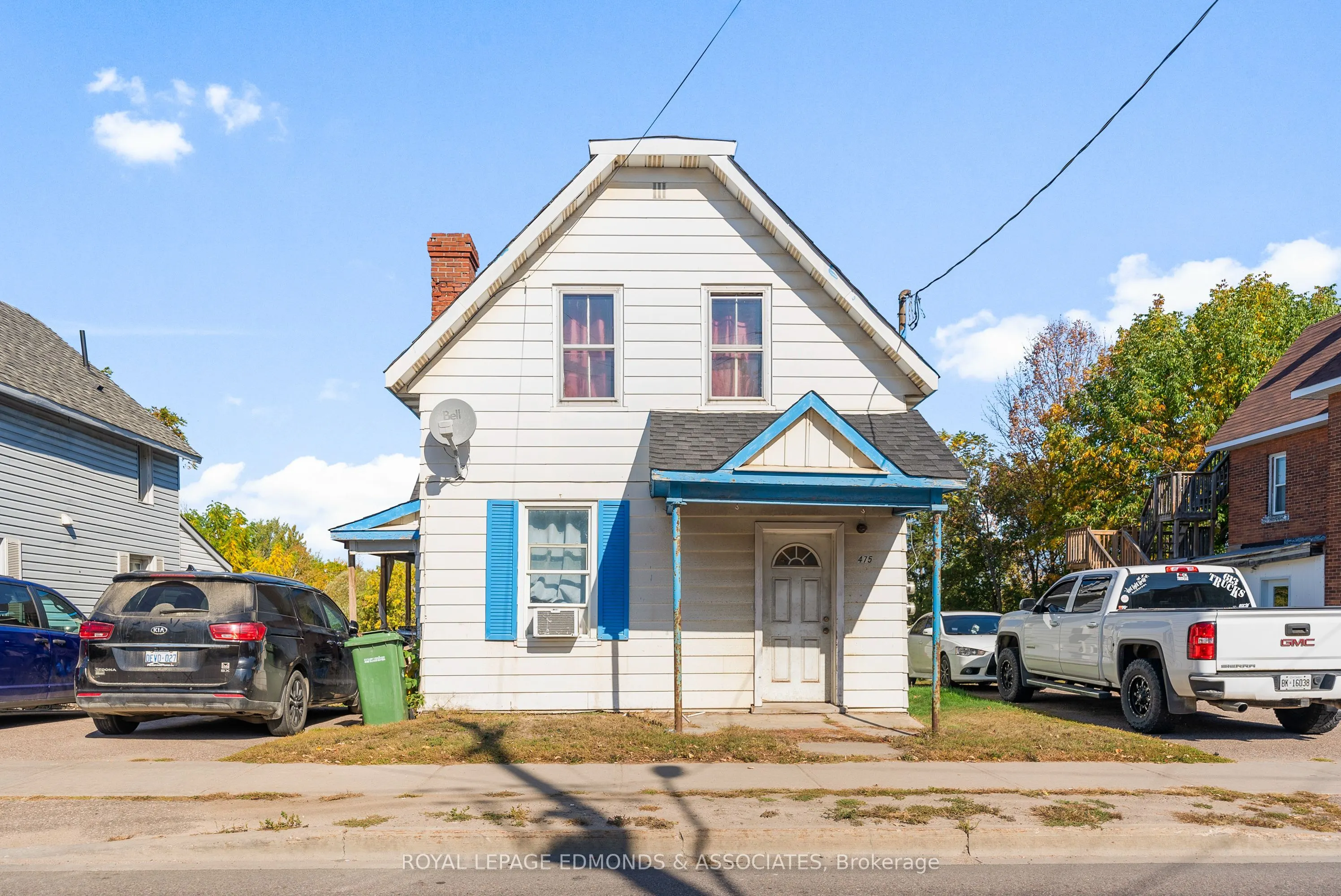 475 Pembroke Street W