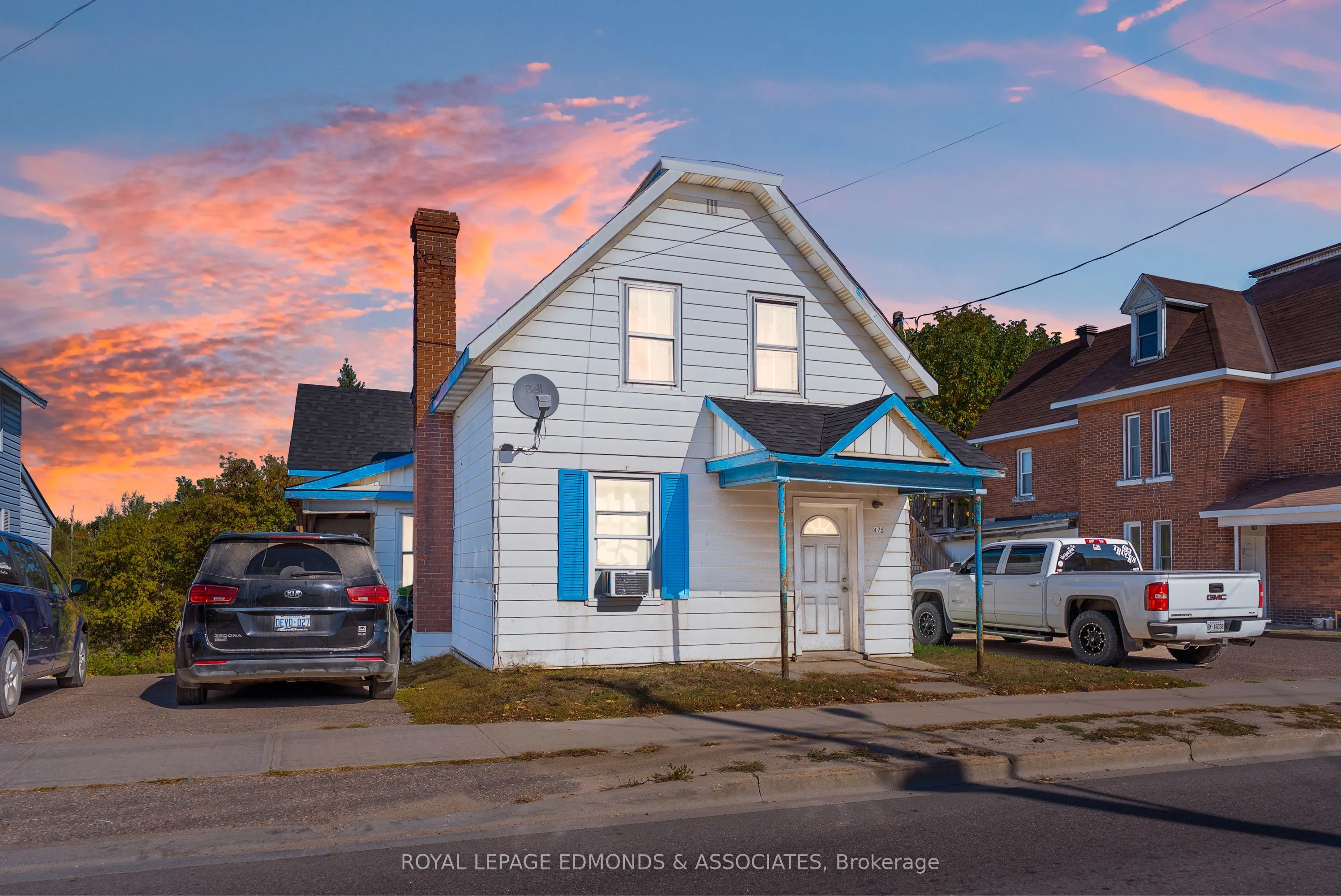 475 Pembroke Street W
