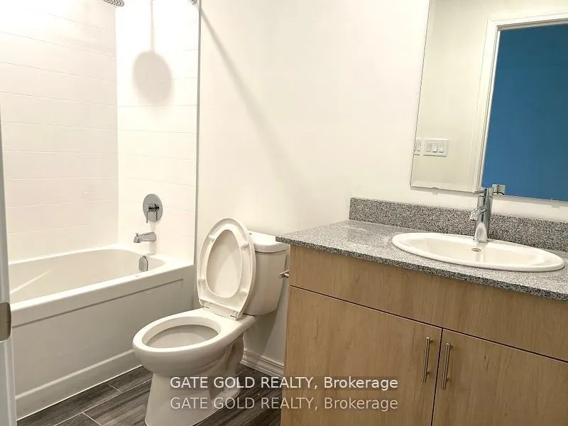 513  # 1098 PAISLEY Road W, #513