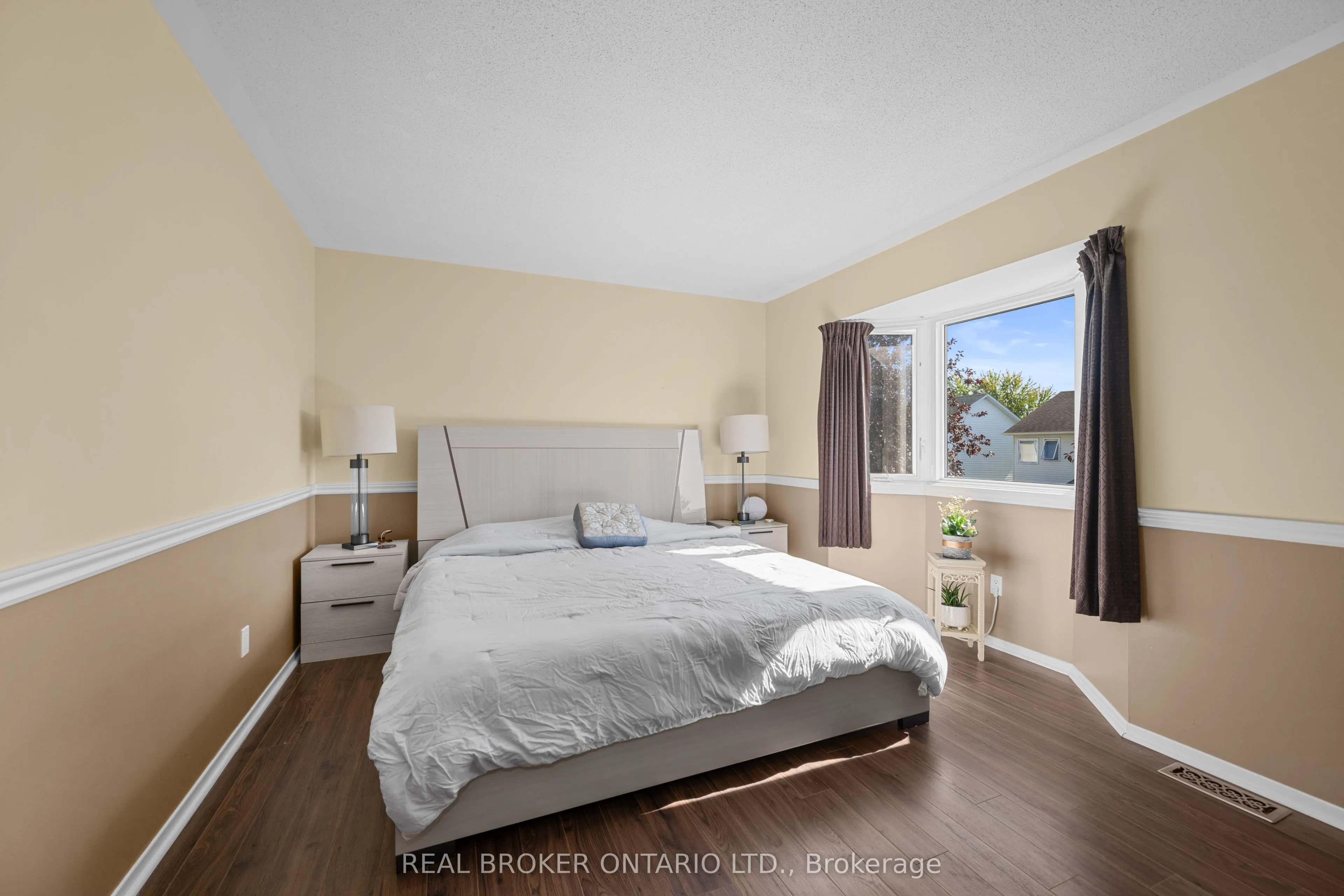 618 Tourelle Drive