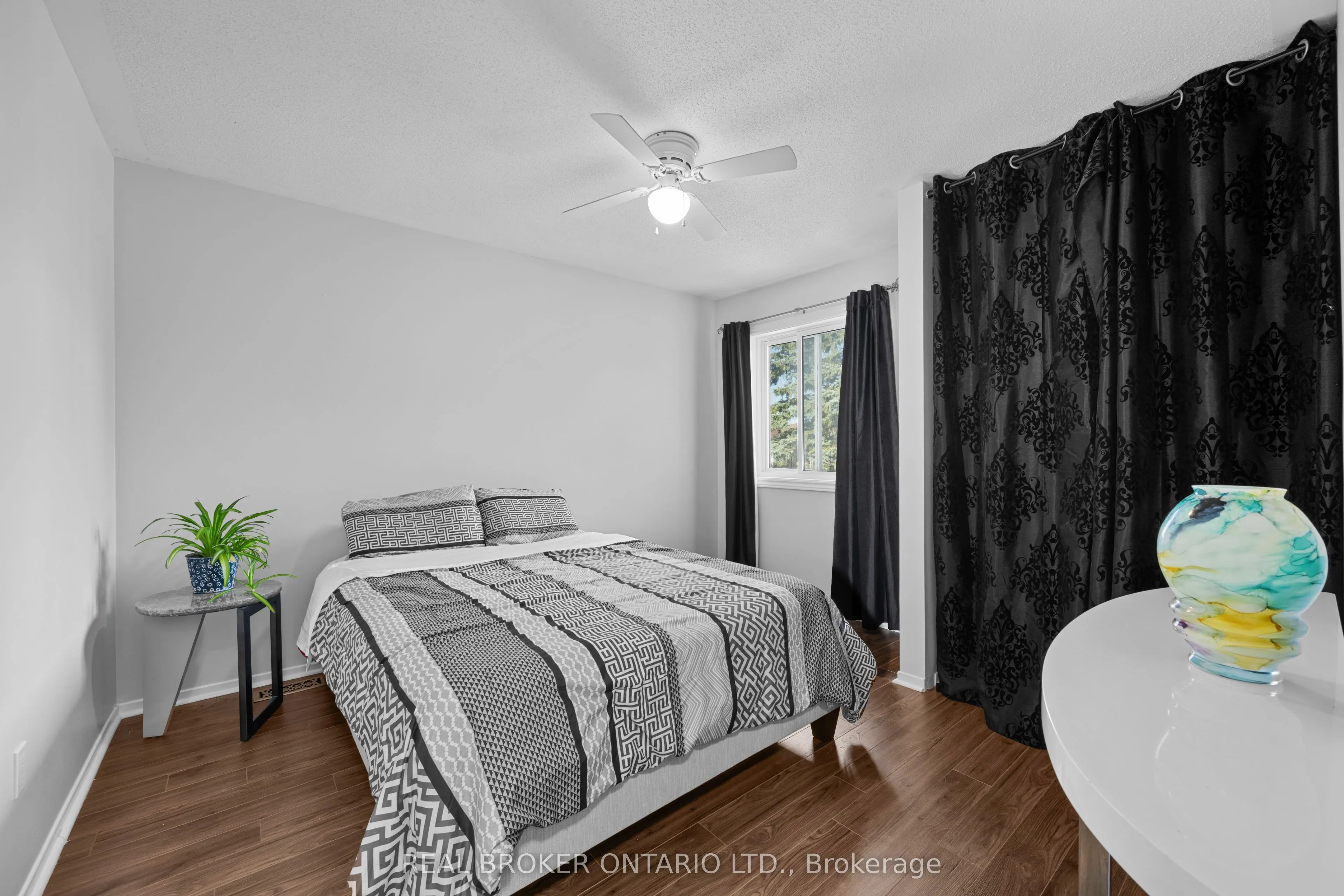 618 Tourelle Drive