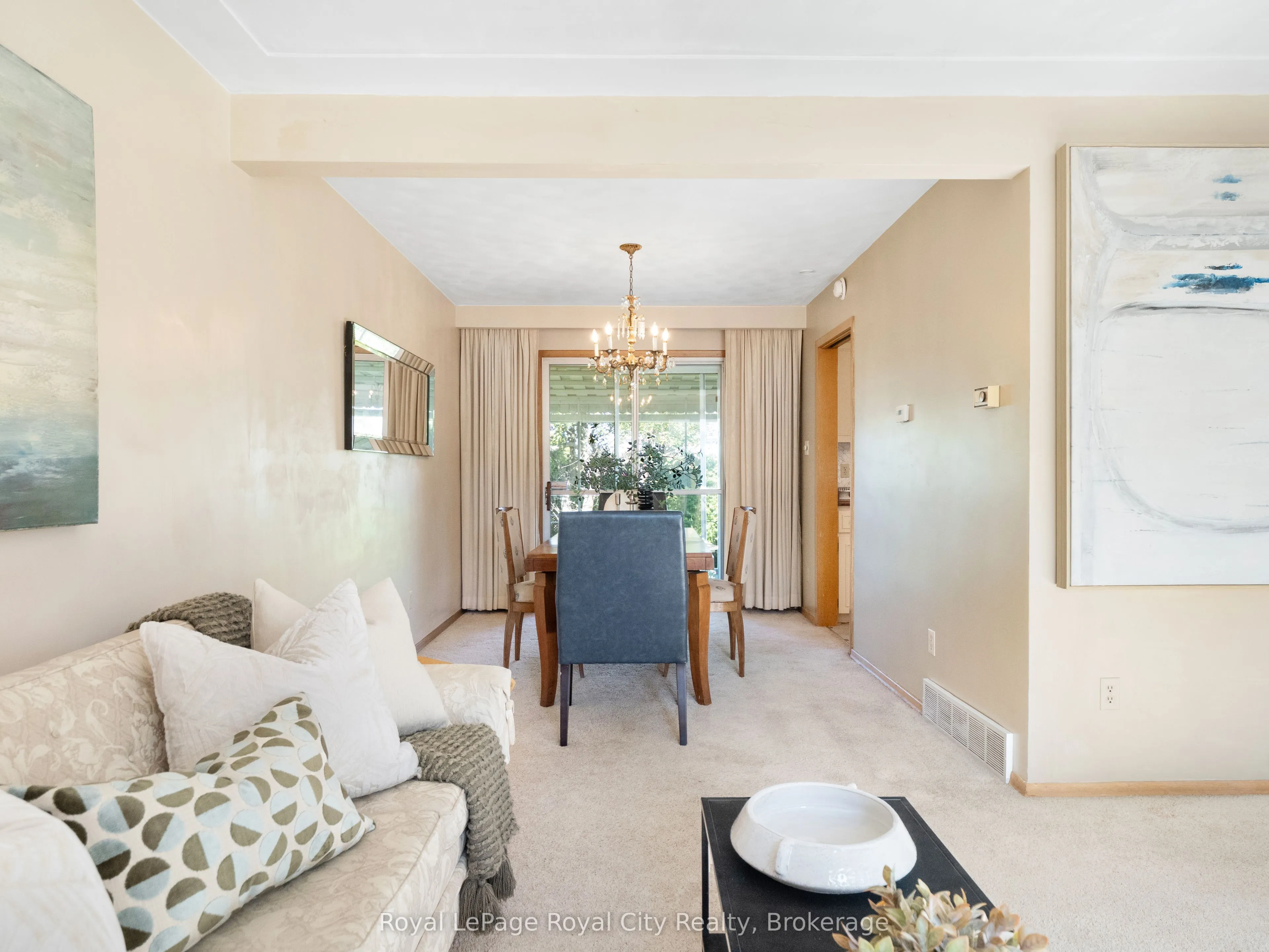48 Glenbrook Drive