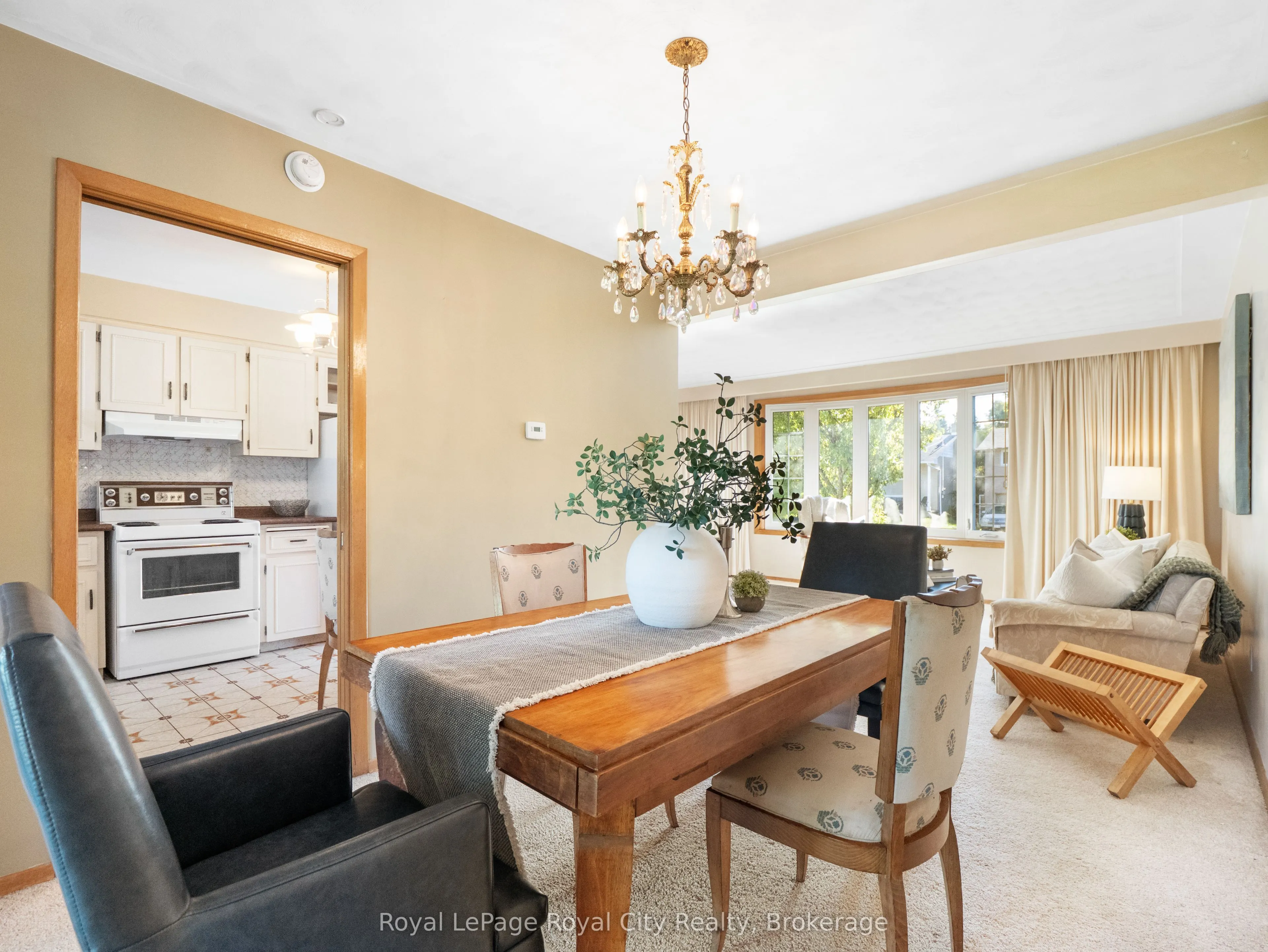 48 Glenbrook Drive