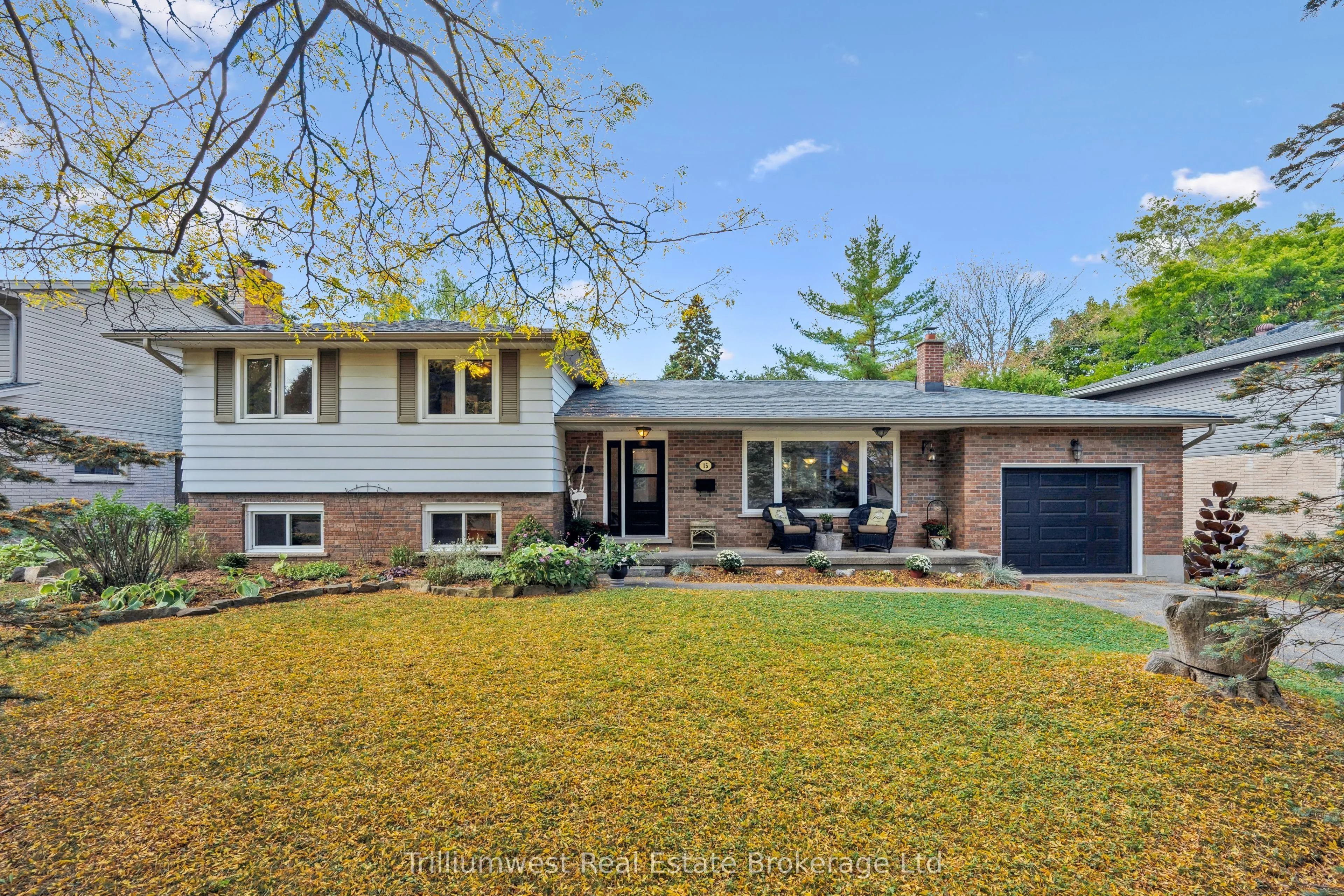 15 Karen Avenue