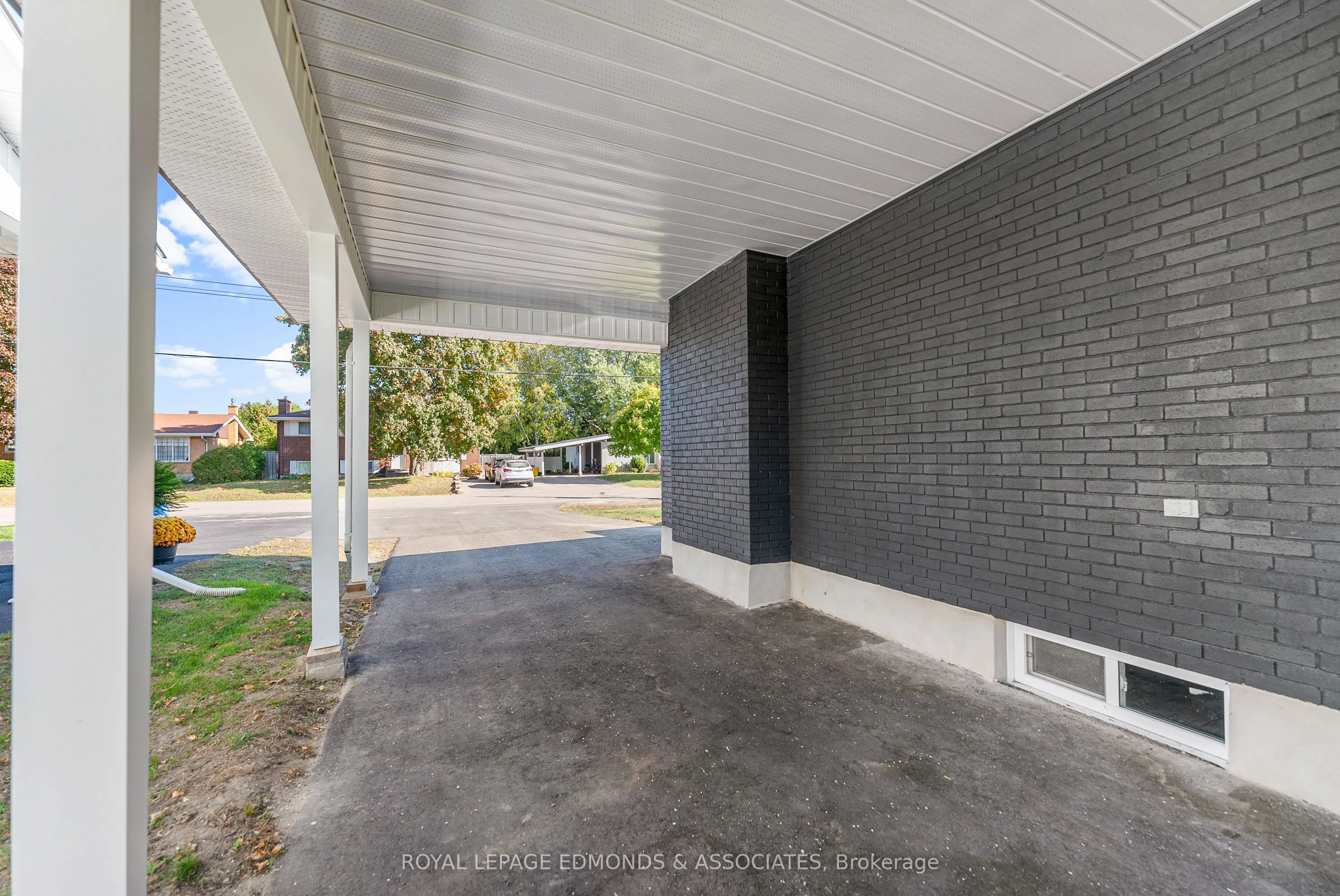 320 Patricia Avenue