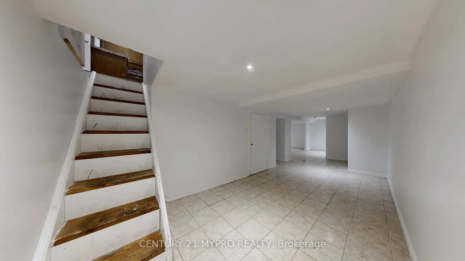 208 Mcanulty Boulevard