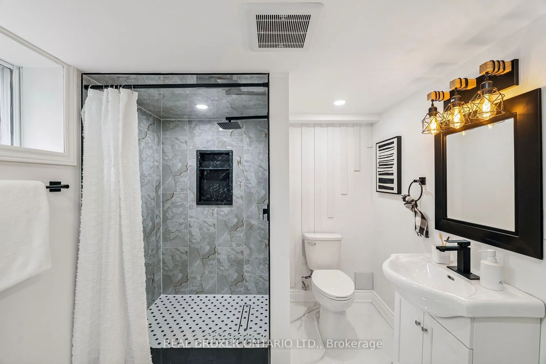 220 Holmesdale Avenue S, #Basement