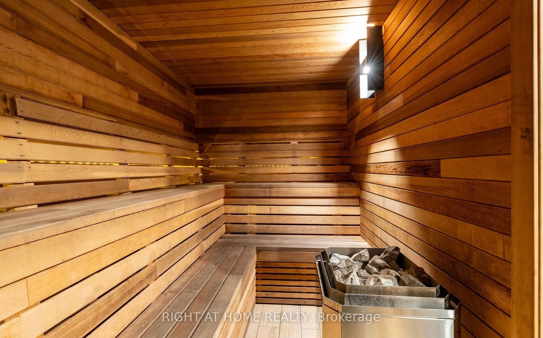 145 Columbia Street W, #1030