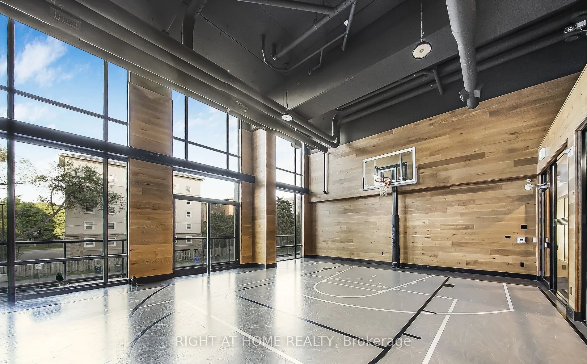 145 Columbia Street W, #1030