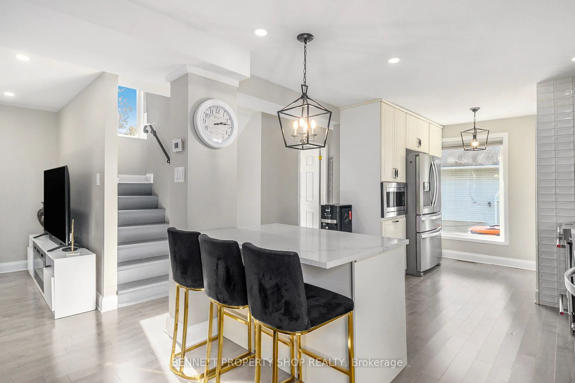 436 Yves Street