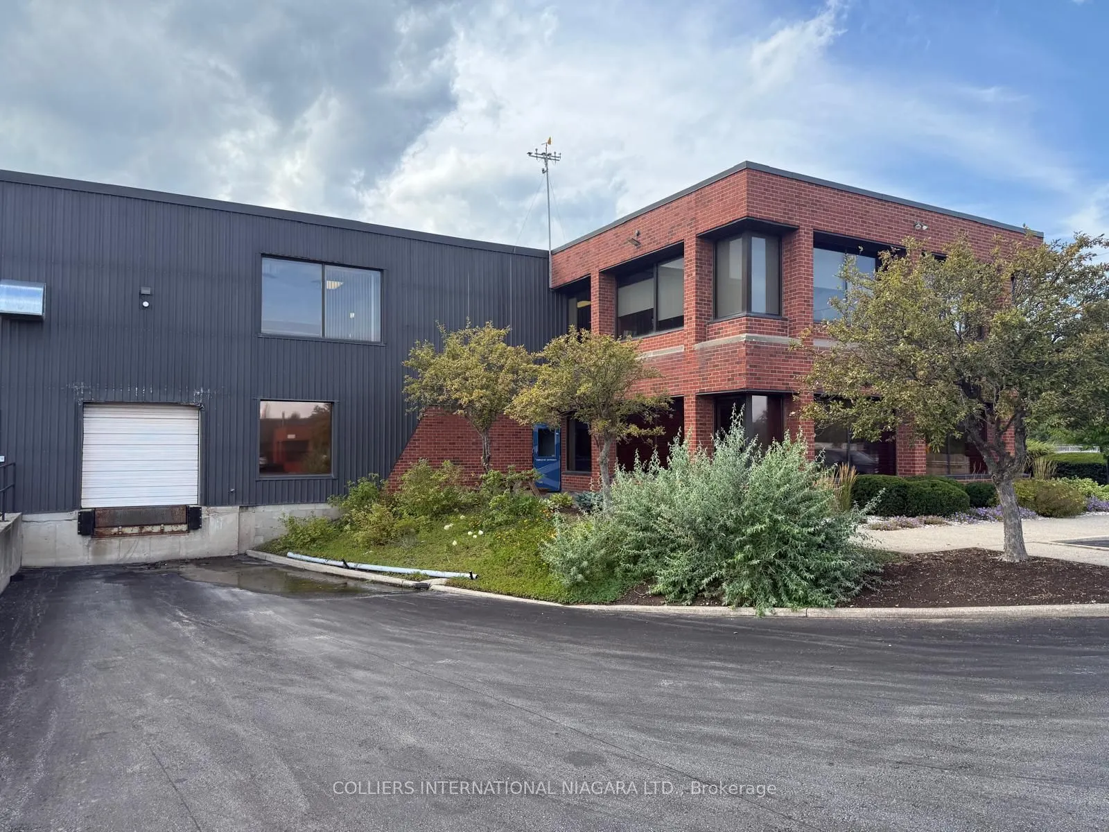 3468 South Service Road