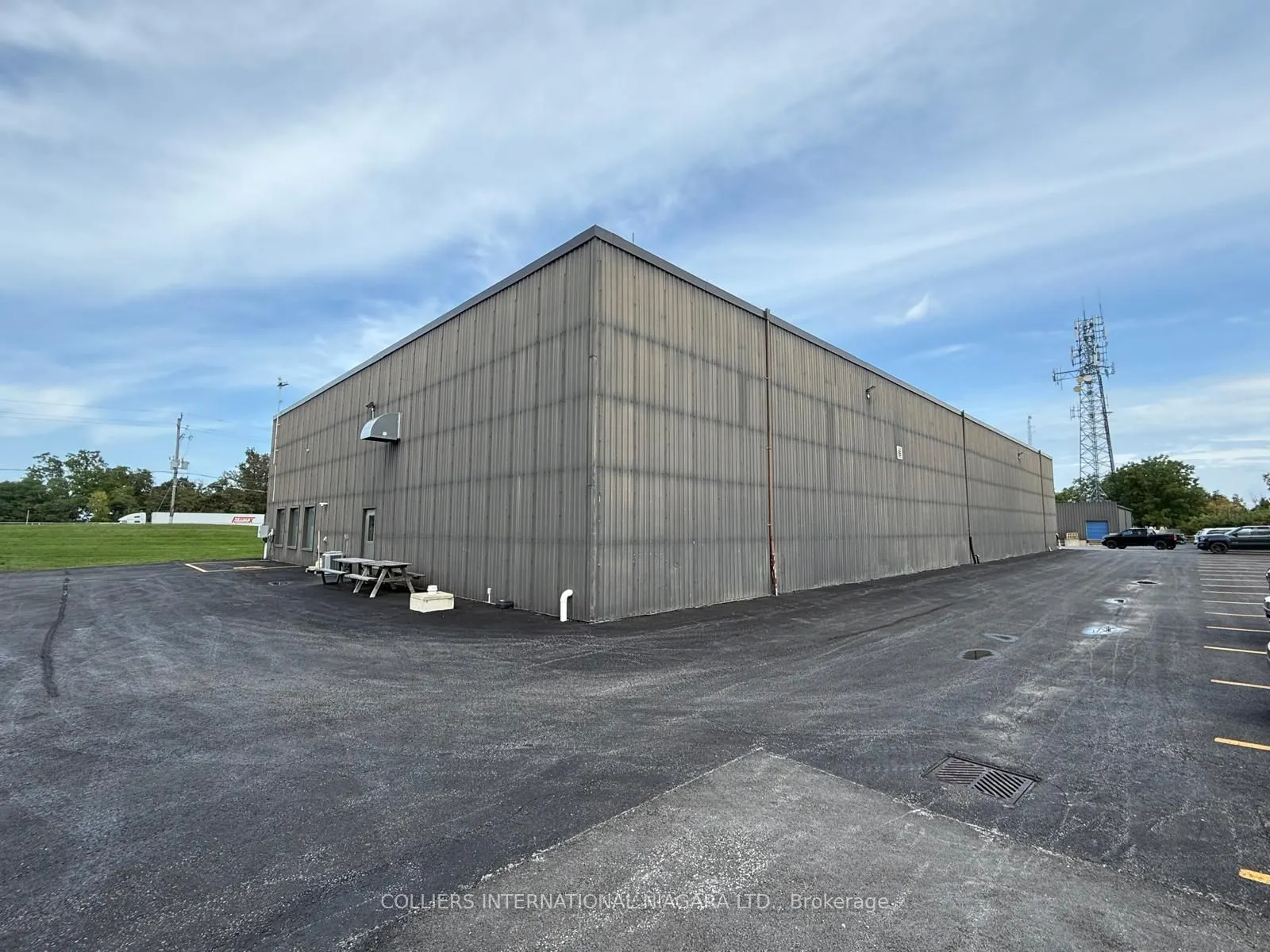 3468 South Service Road