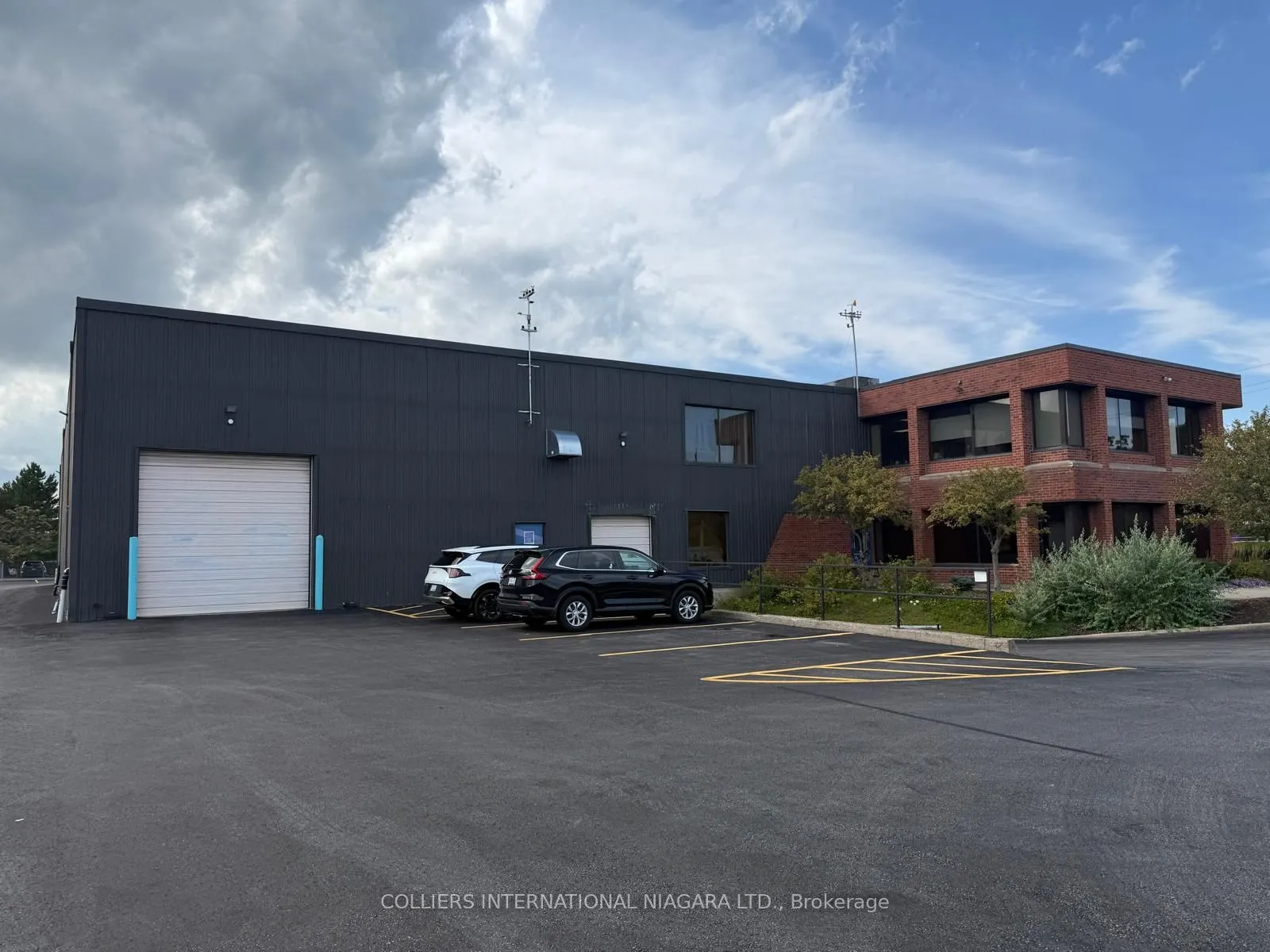 3468 South Service Road