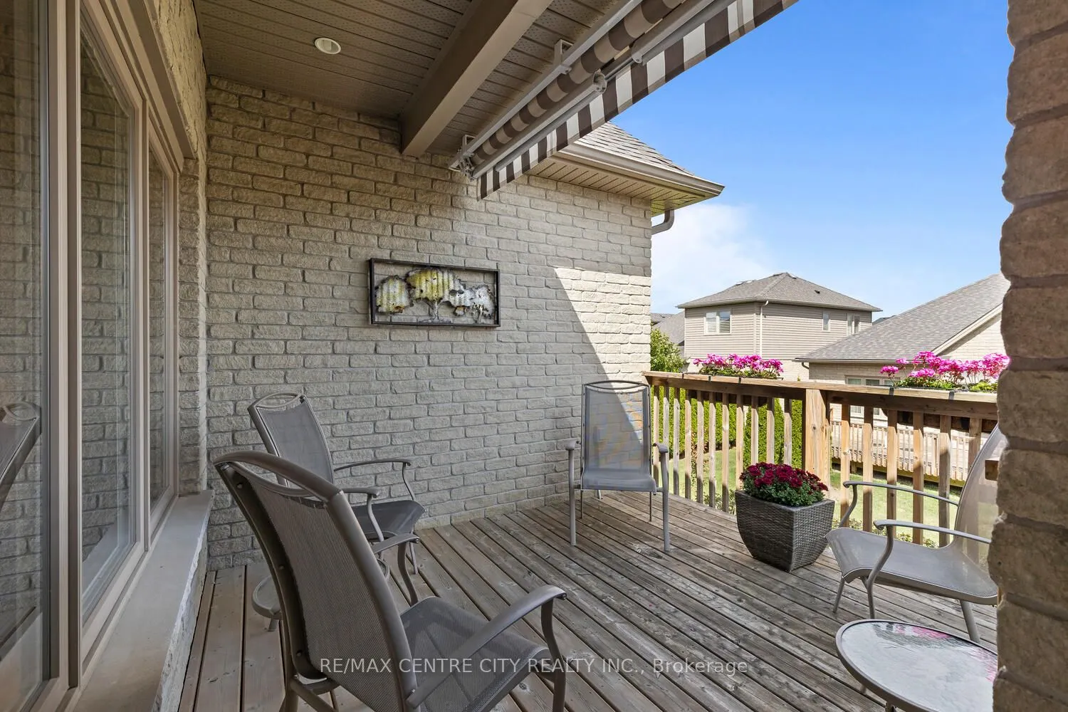 24-2081 Wallingford Avenue, #20