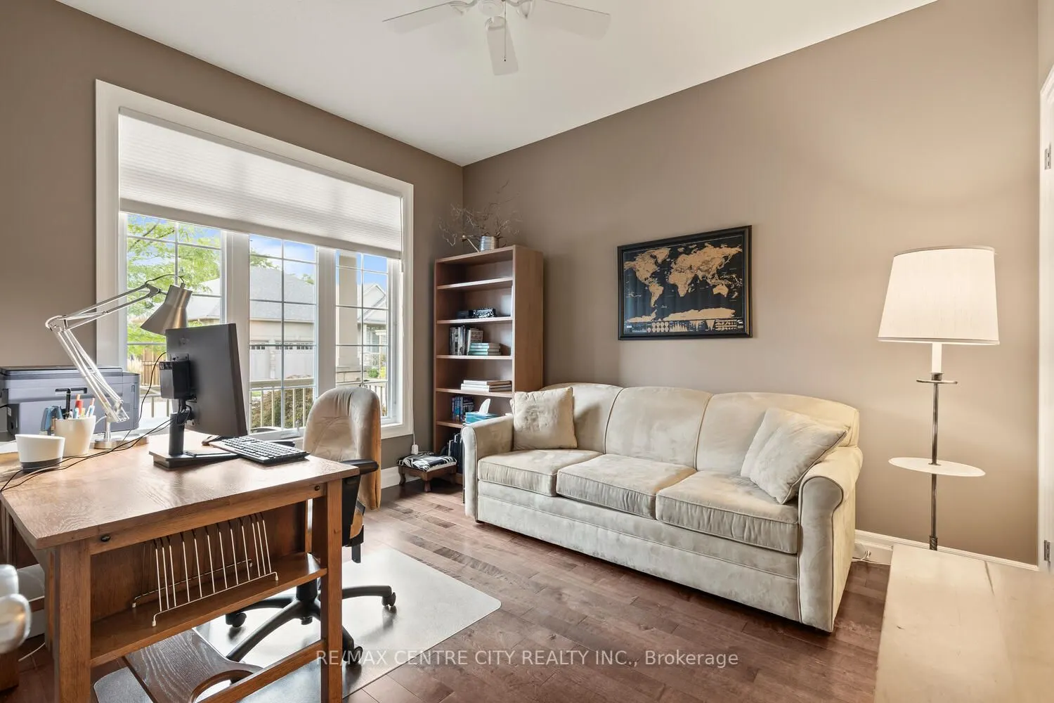 24-2081 Wallingford Avenue, #20