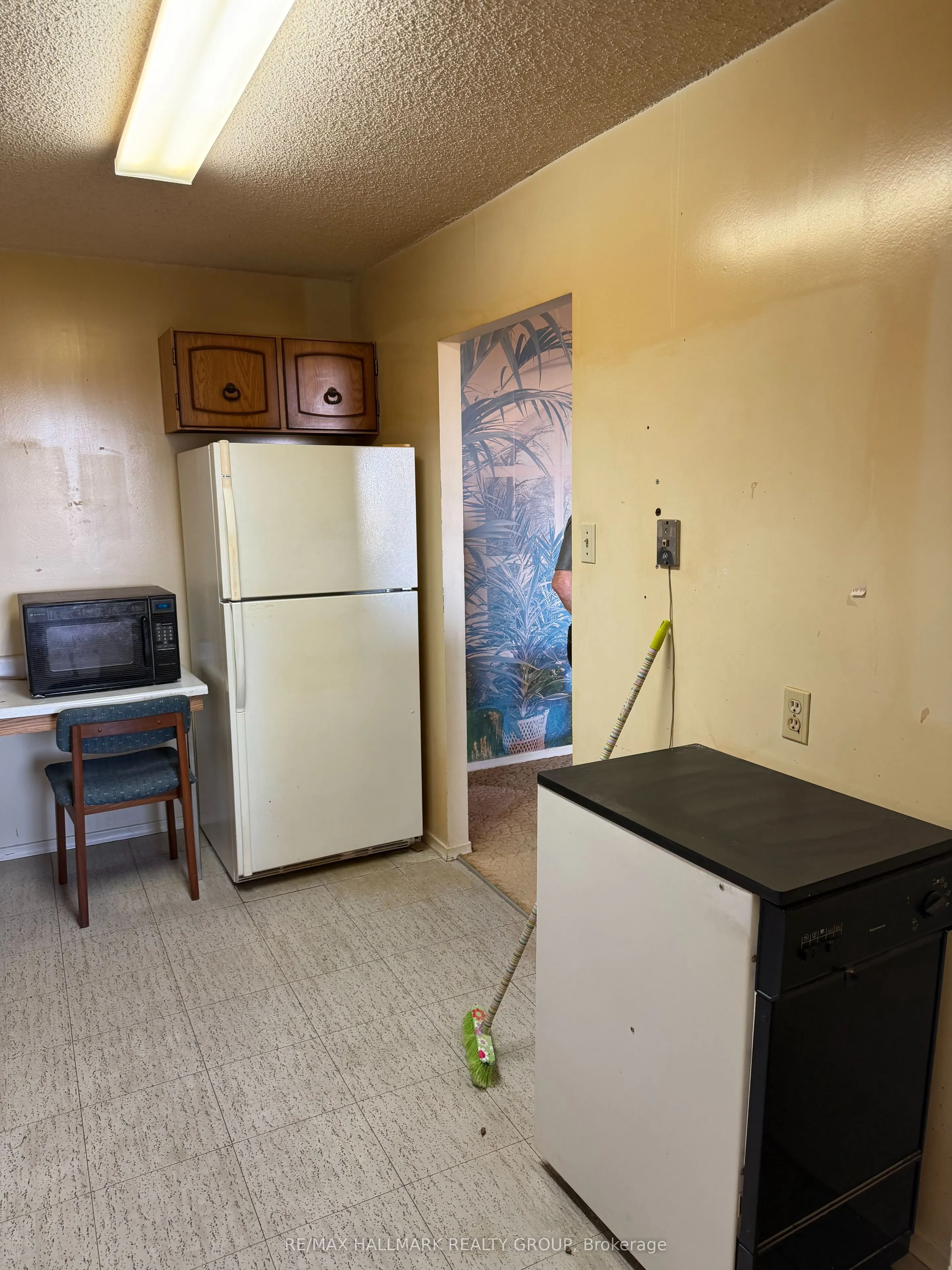 665 Bathgate Drive, #1007