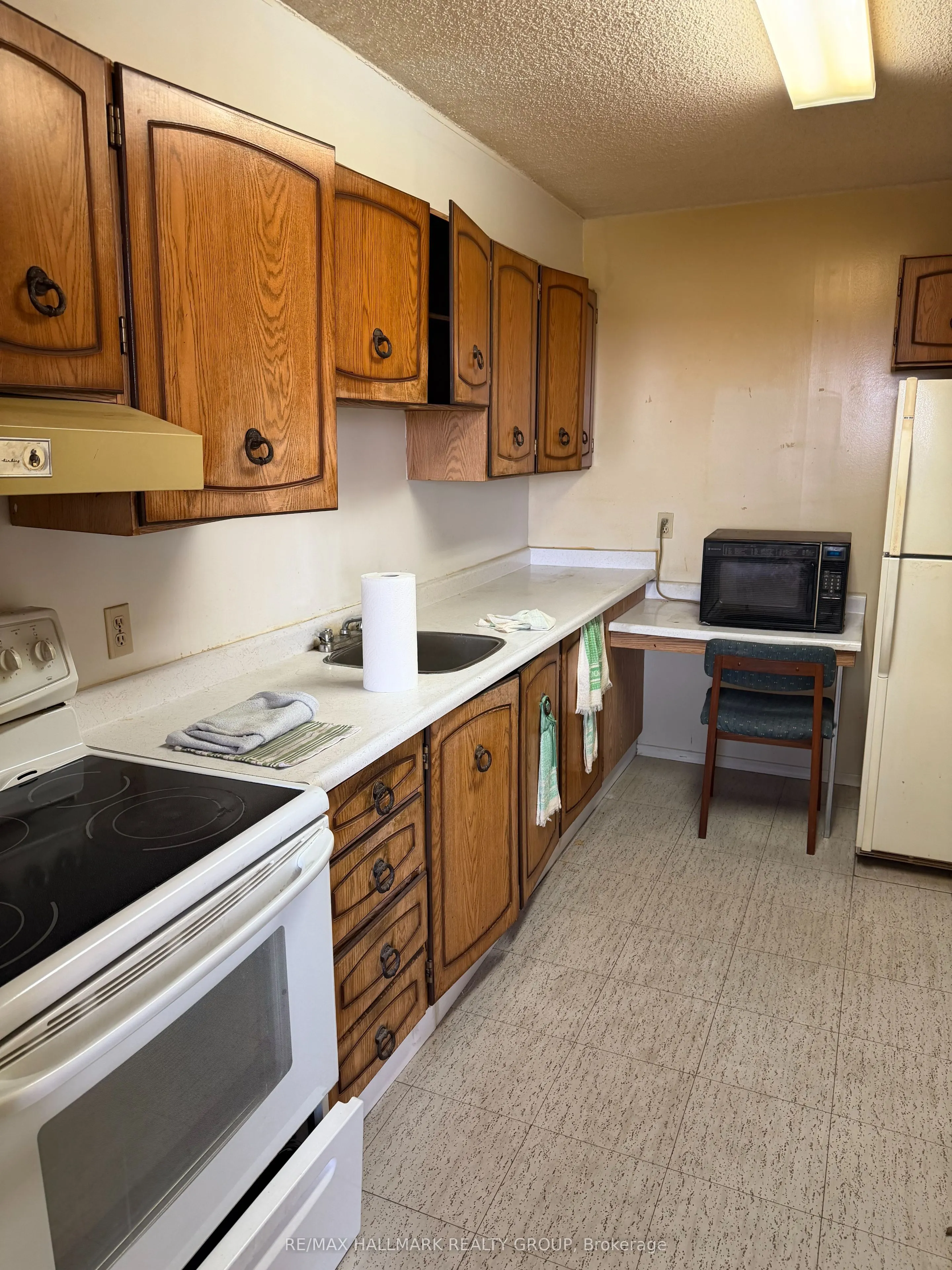 665 Bathgate Drive, #1007