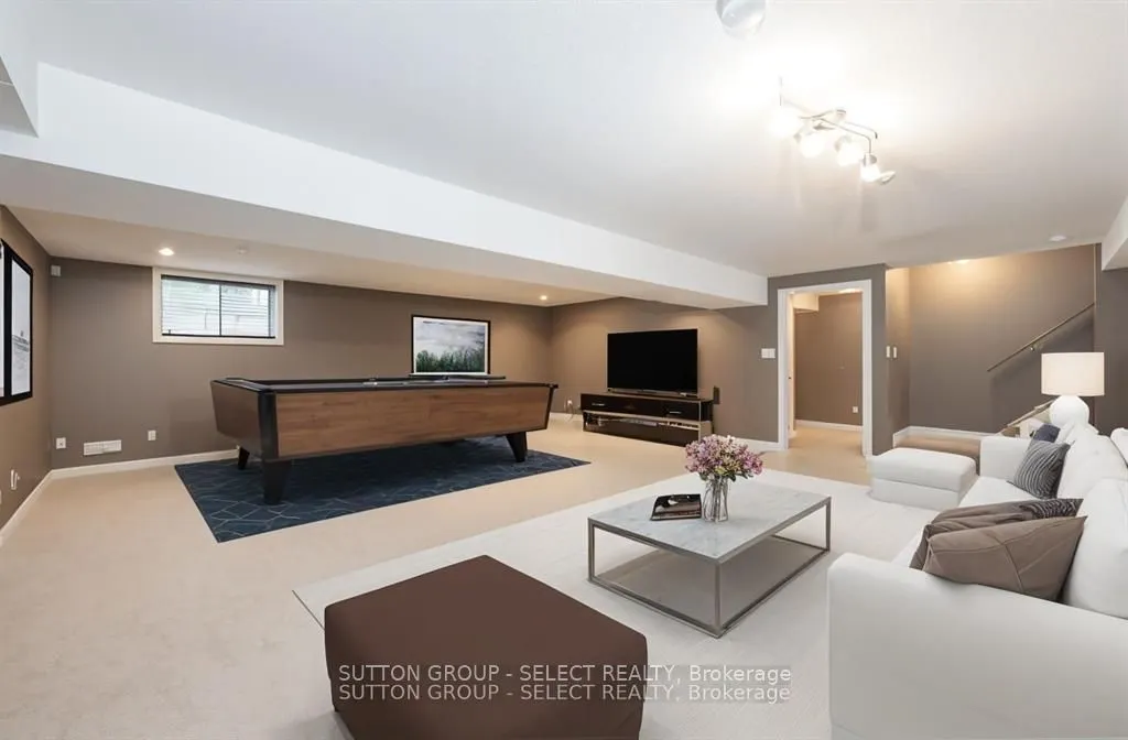 124 North Centre Road, #68