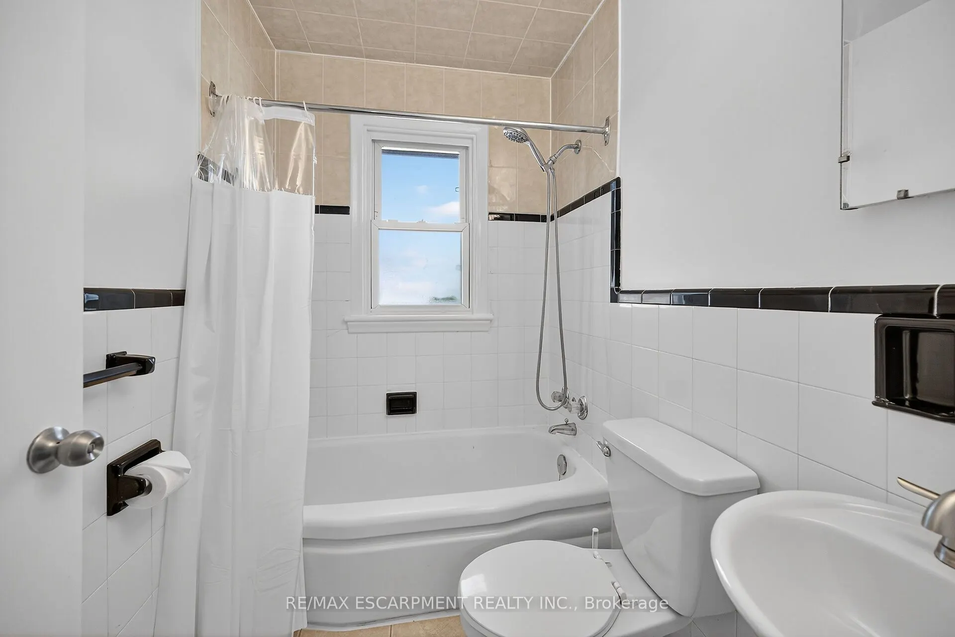 314 East 16th Street