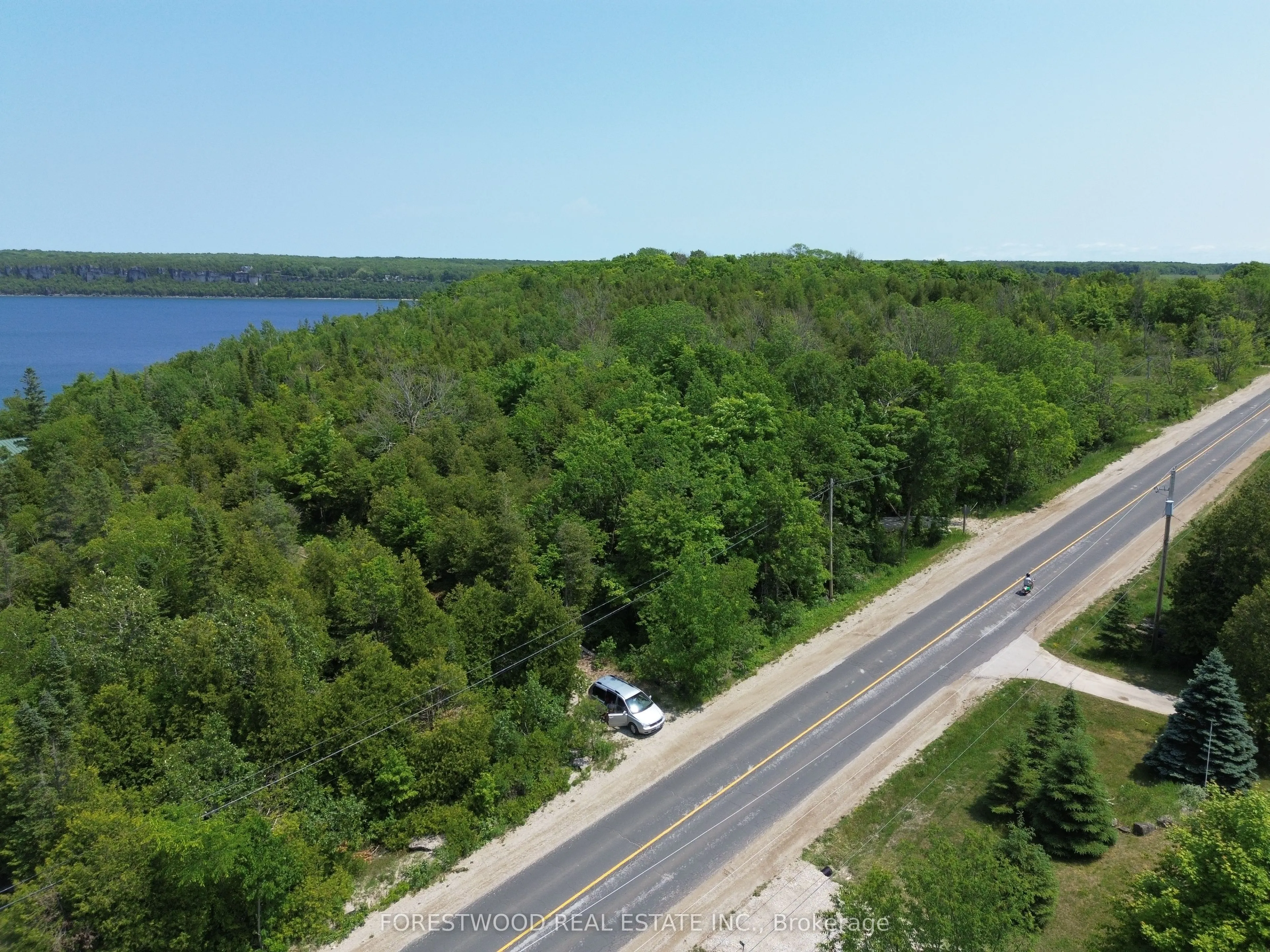 31 Isthmus Bay Road E