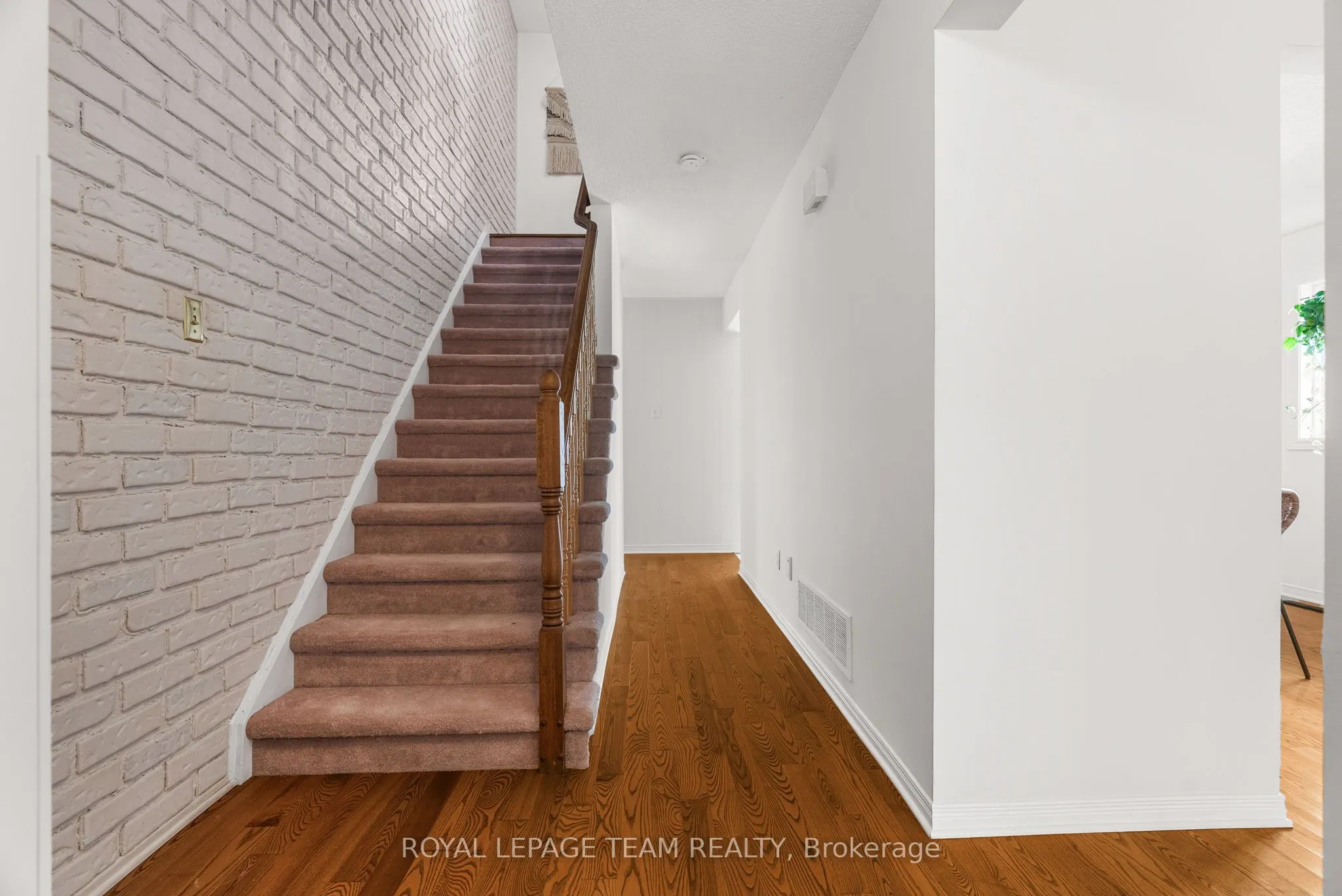 1155 Sauterne Park