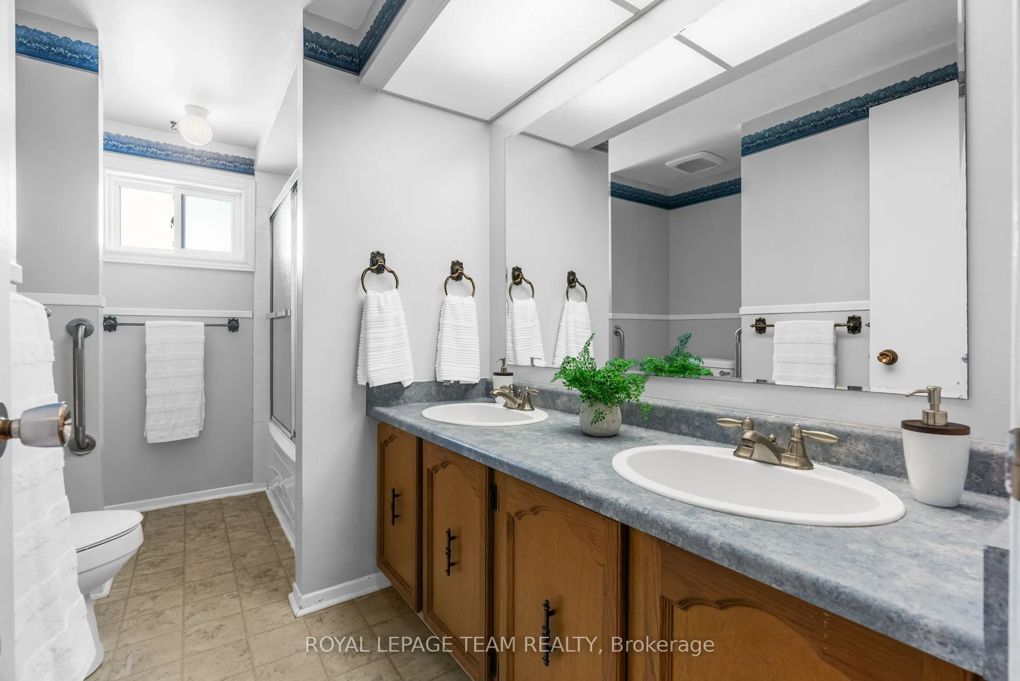 1155 Sauterne Park