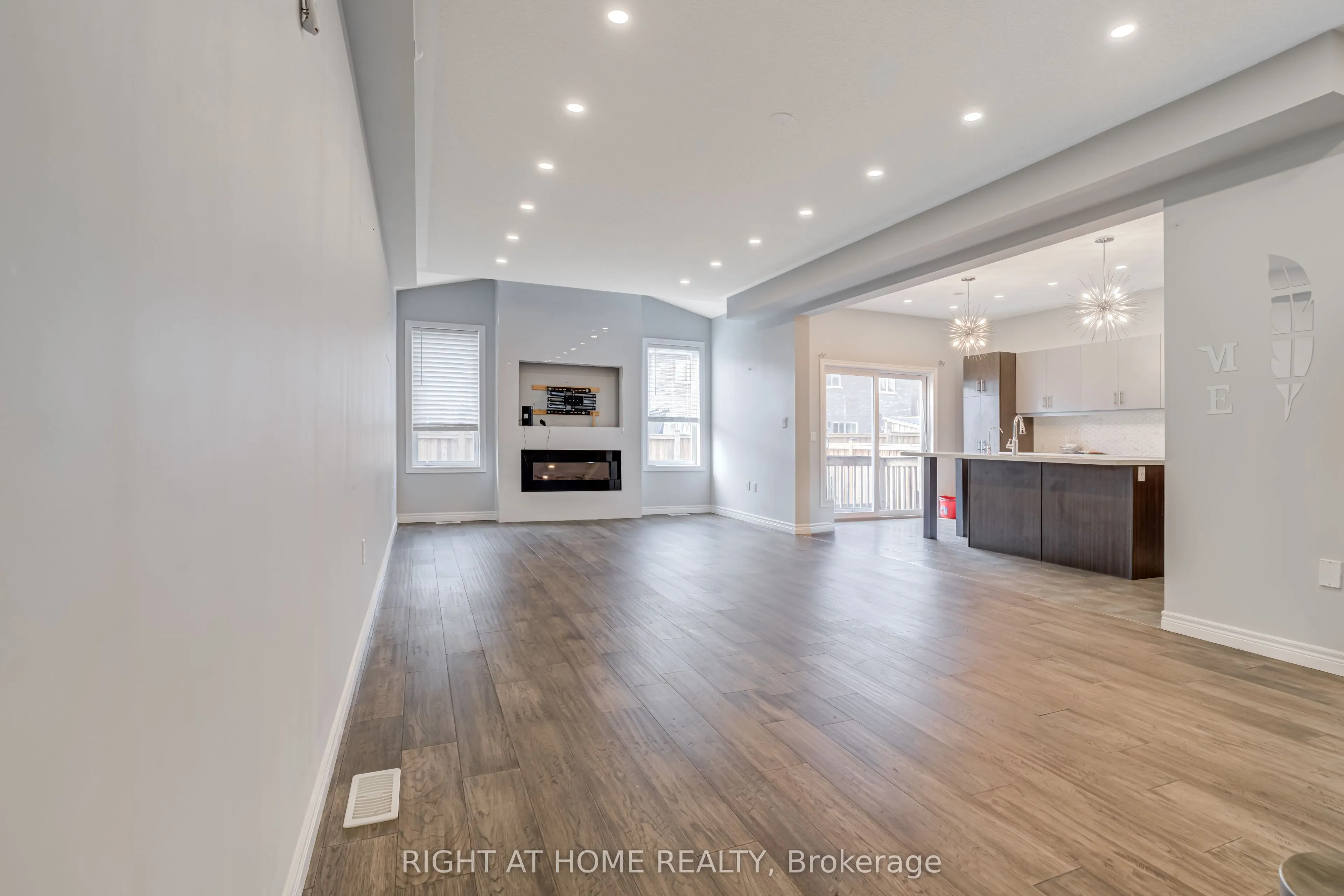 71 Cittadella Boulevard