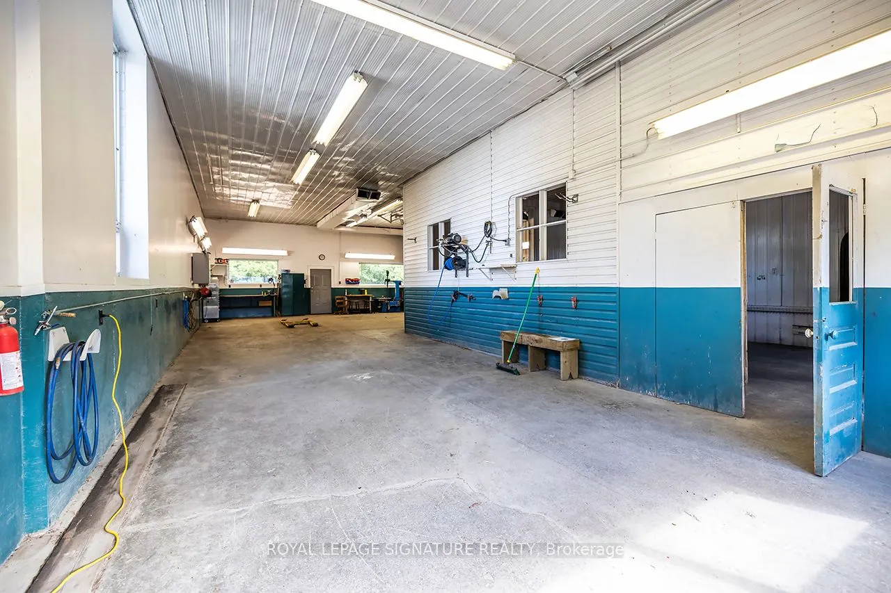 96 Fieldside Road