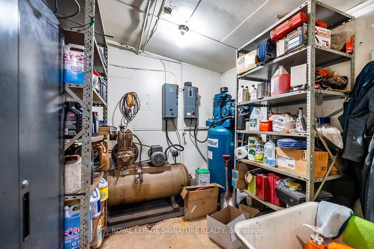 96 Fieldside Road