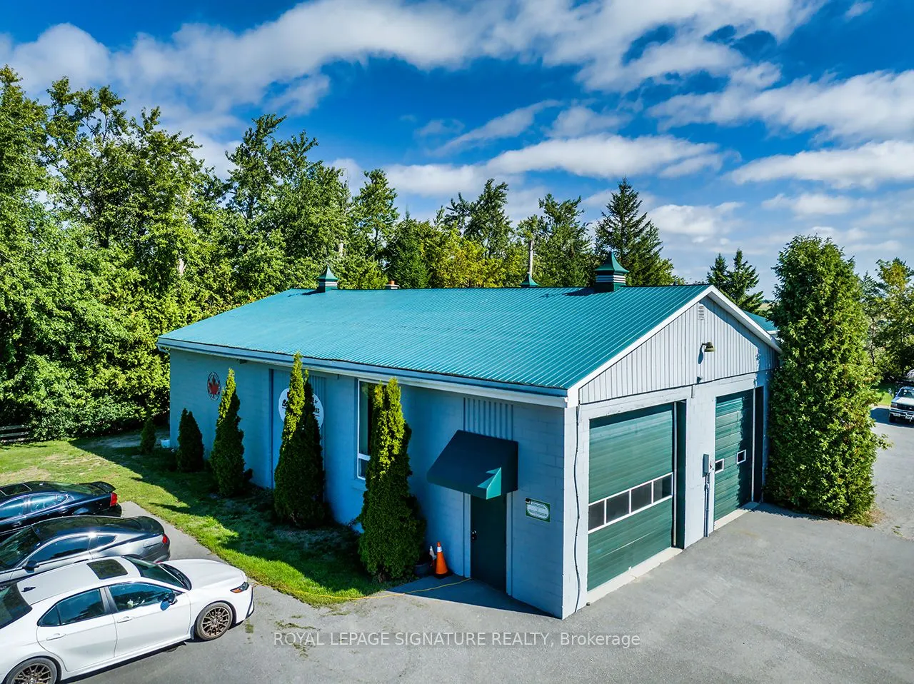 96 Fieldside Road