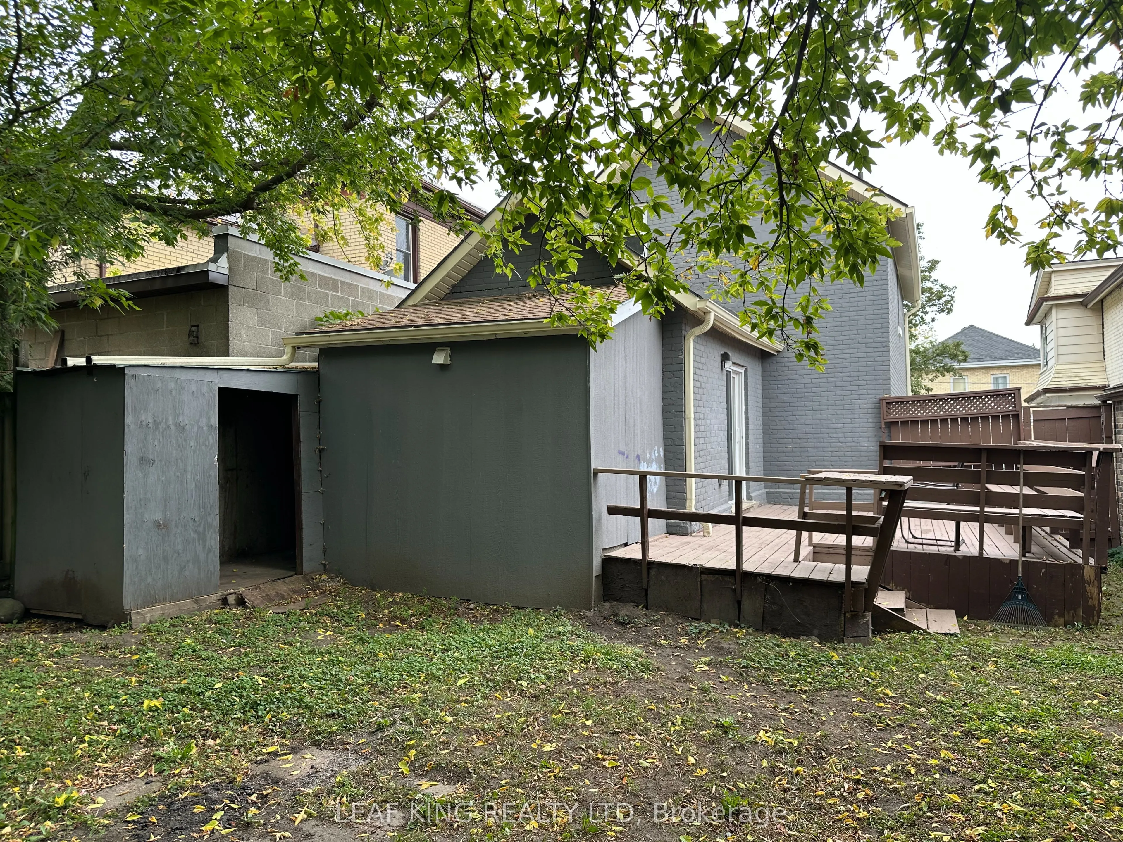 315 Simcoe Street