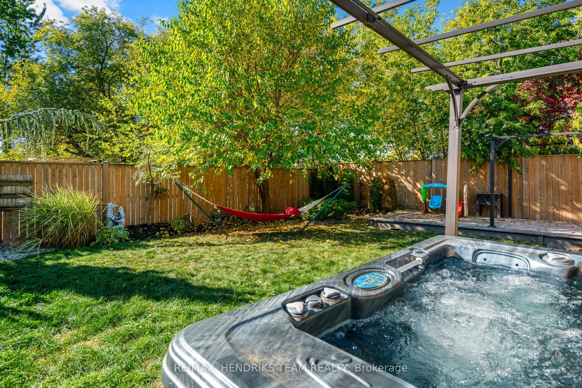4 Ravine Road