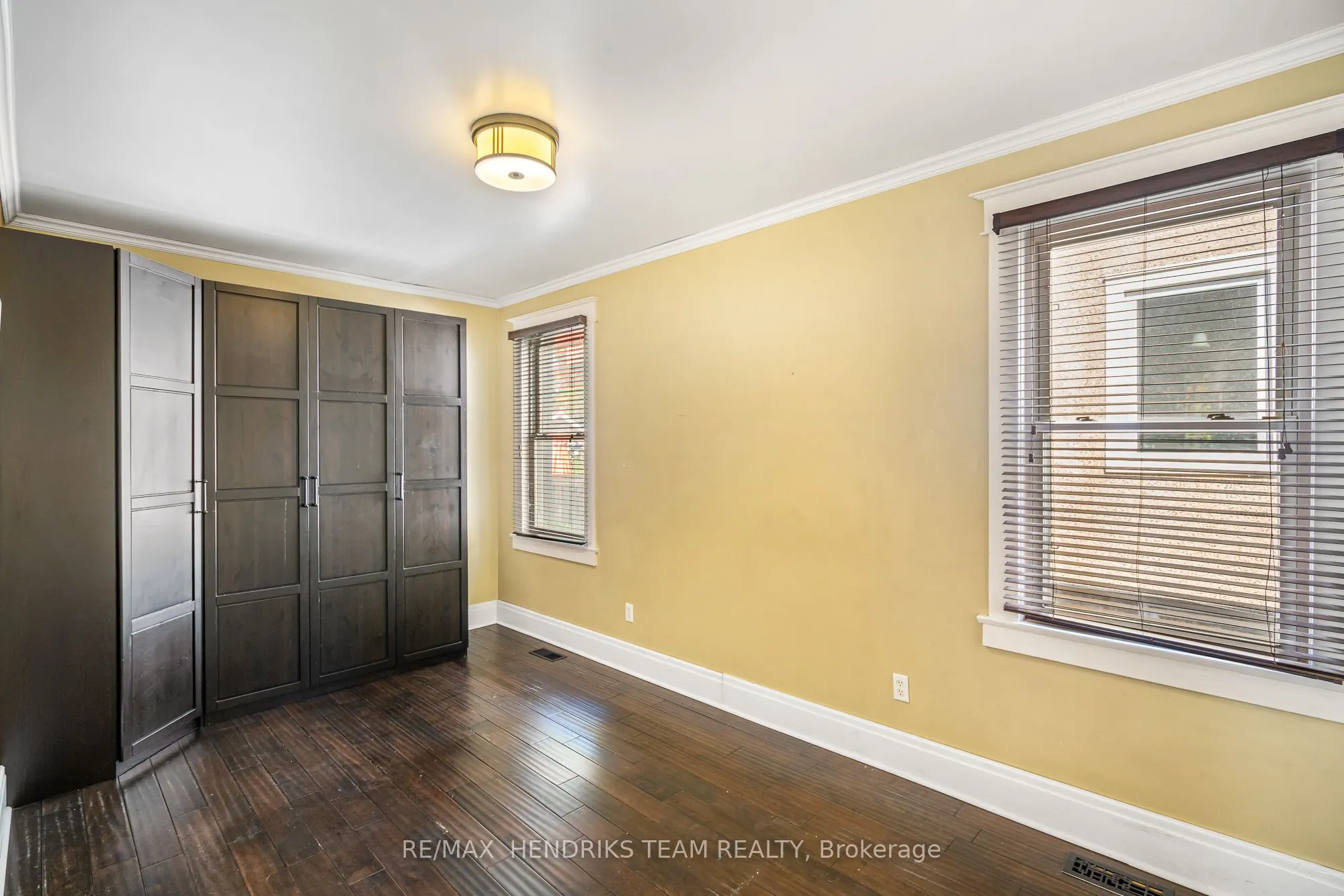 4 Ravine Road