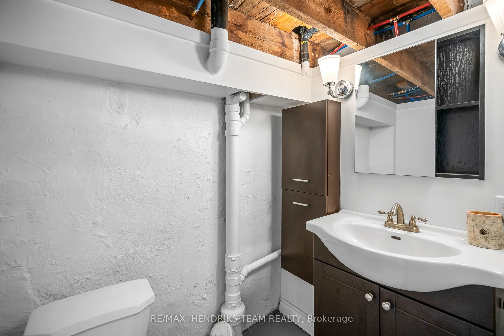 4 Ravine Road