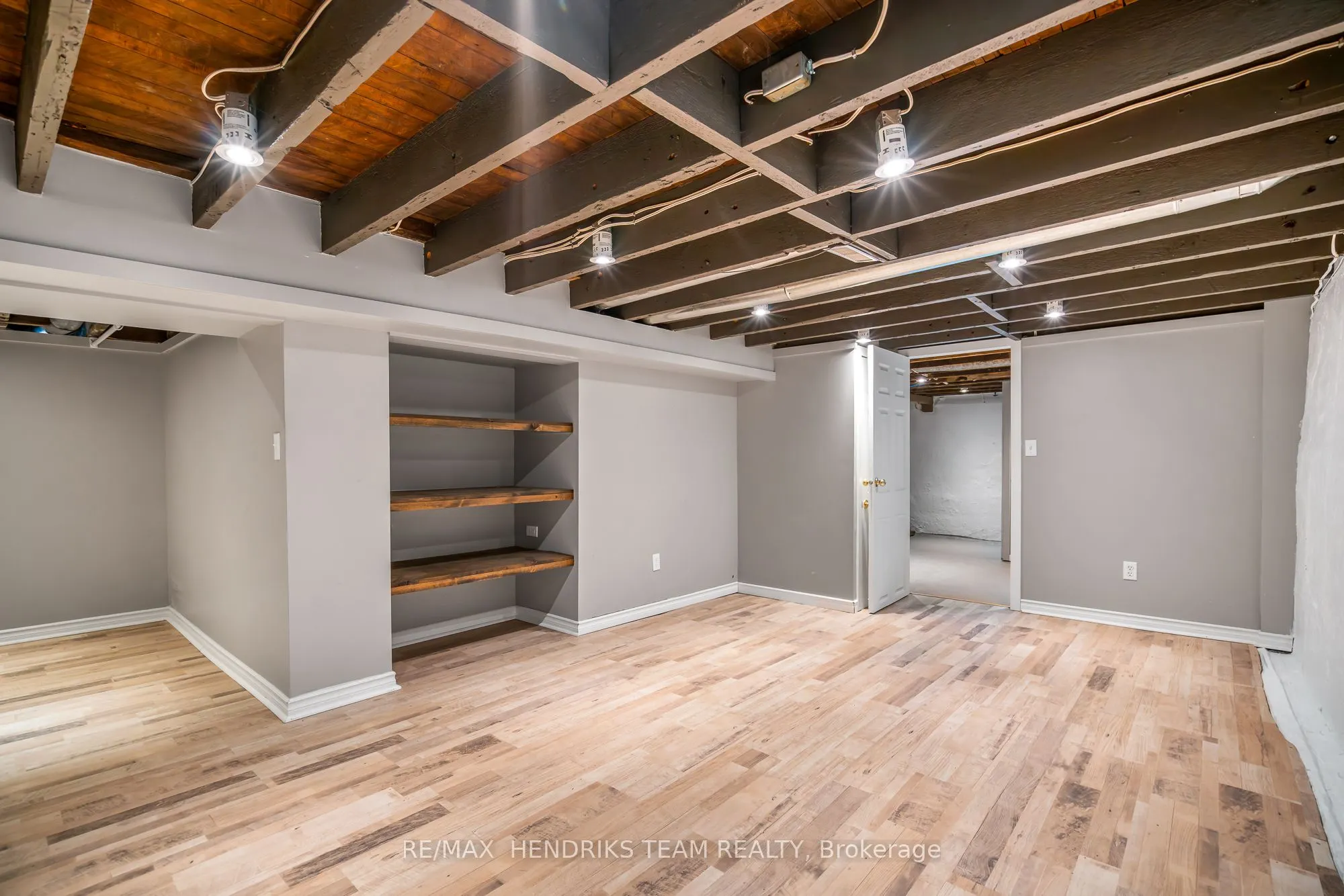 4 Ravine Road