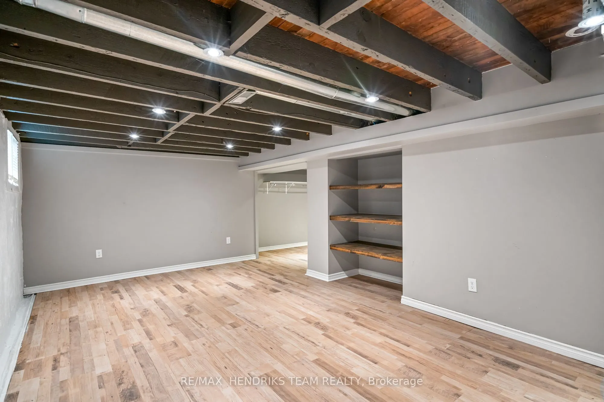 4 Ravine Road