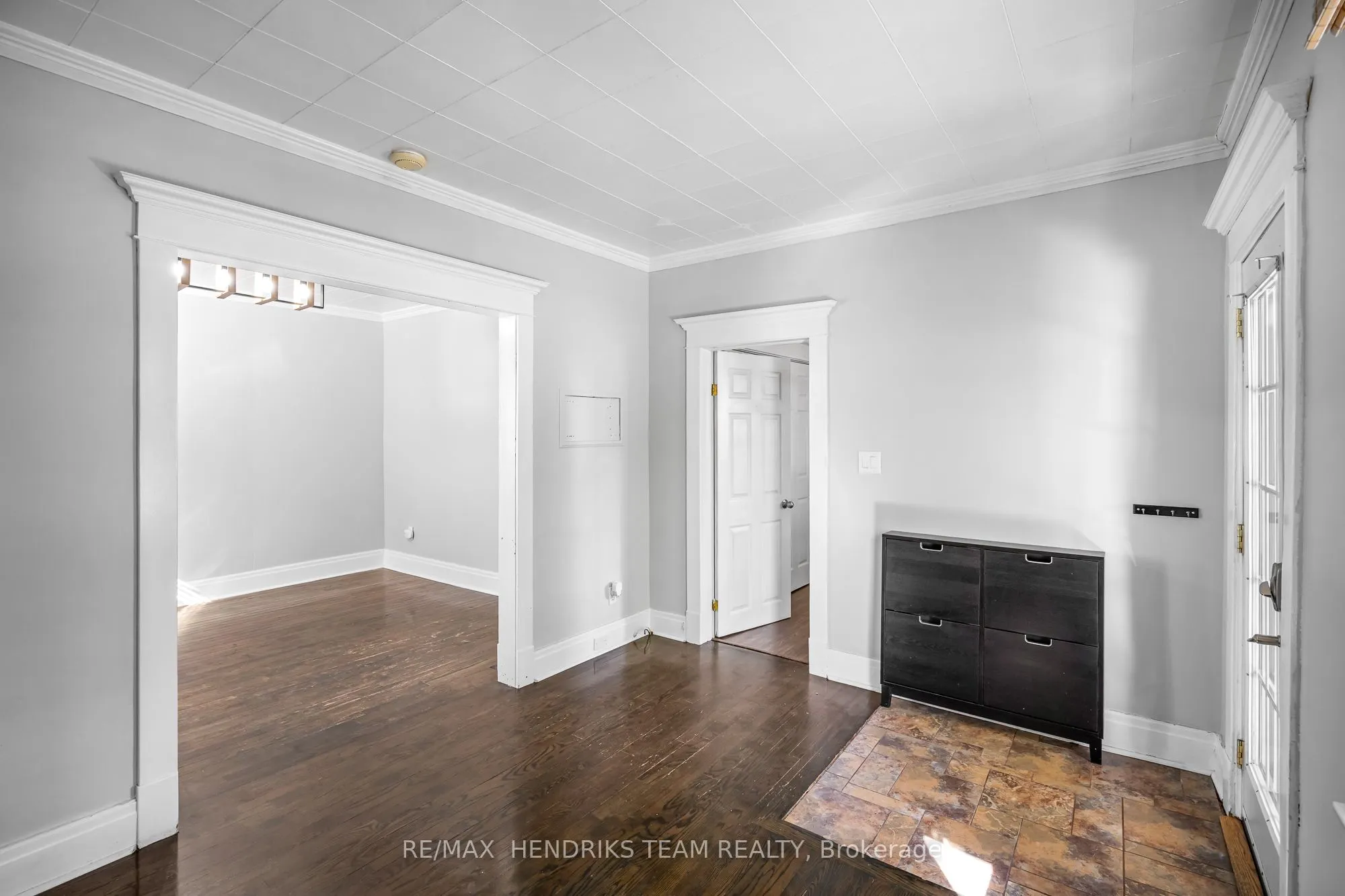 4 Ravine Road