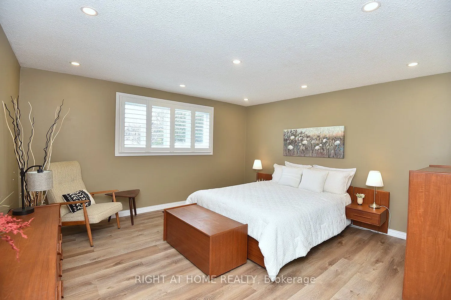 105 Bismark Drive