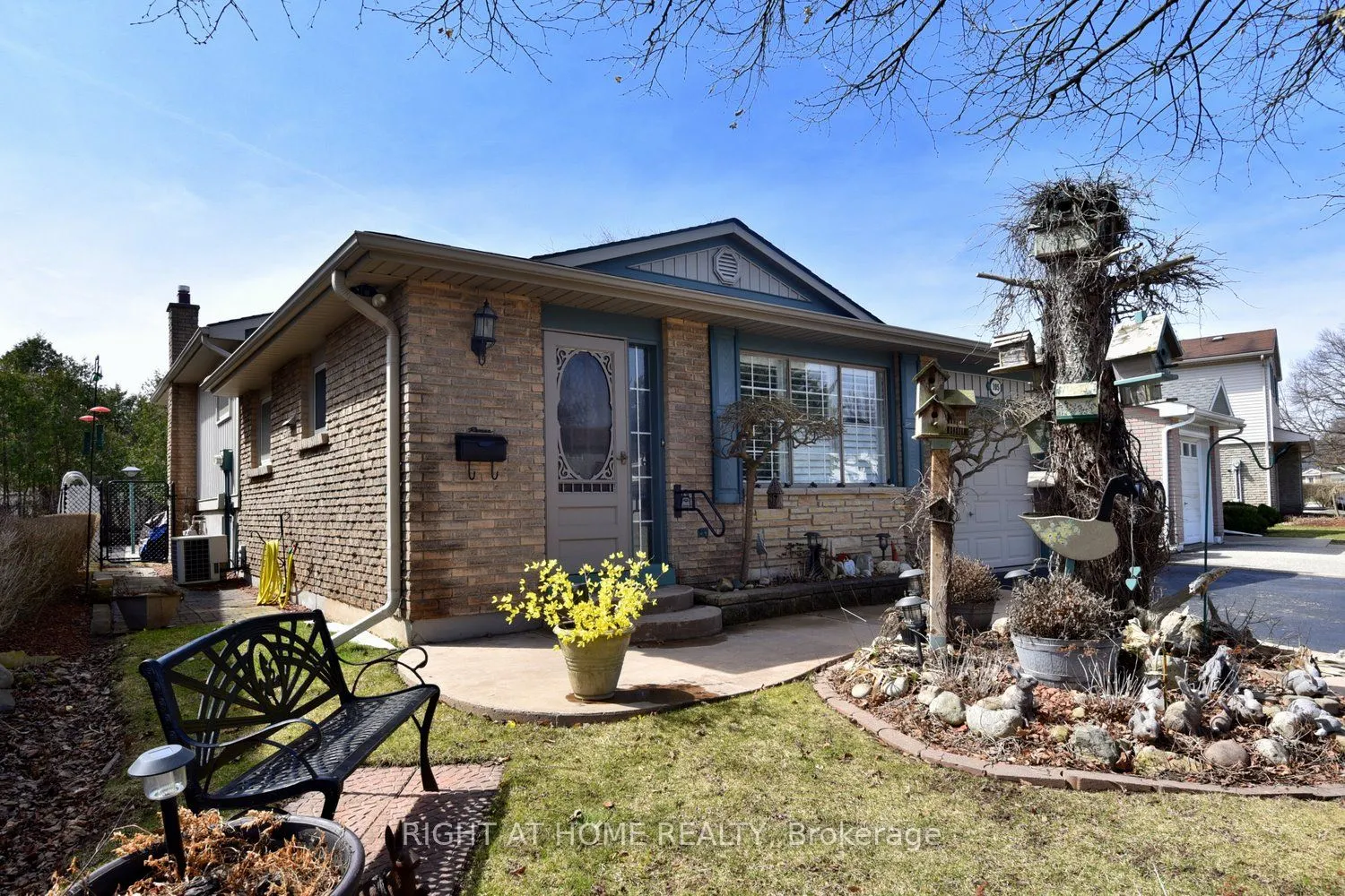 105 Bismark Drive