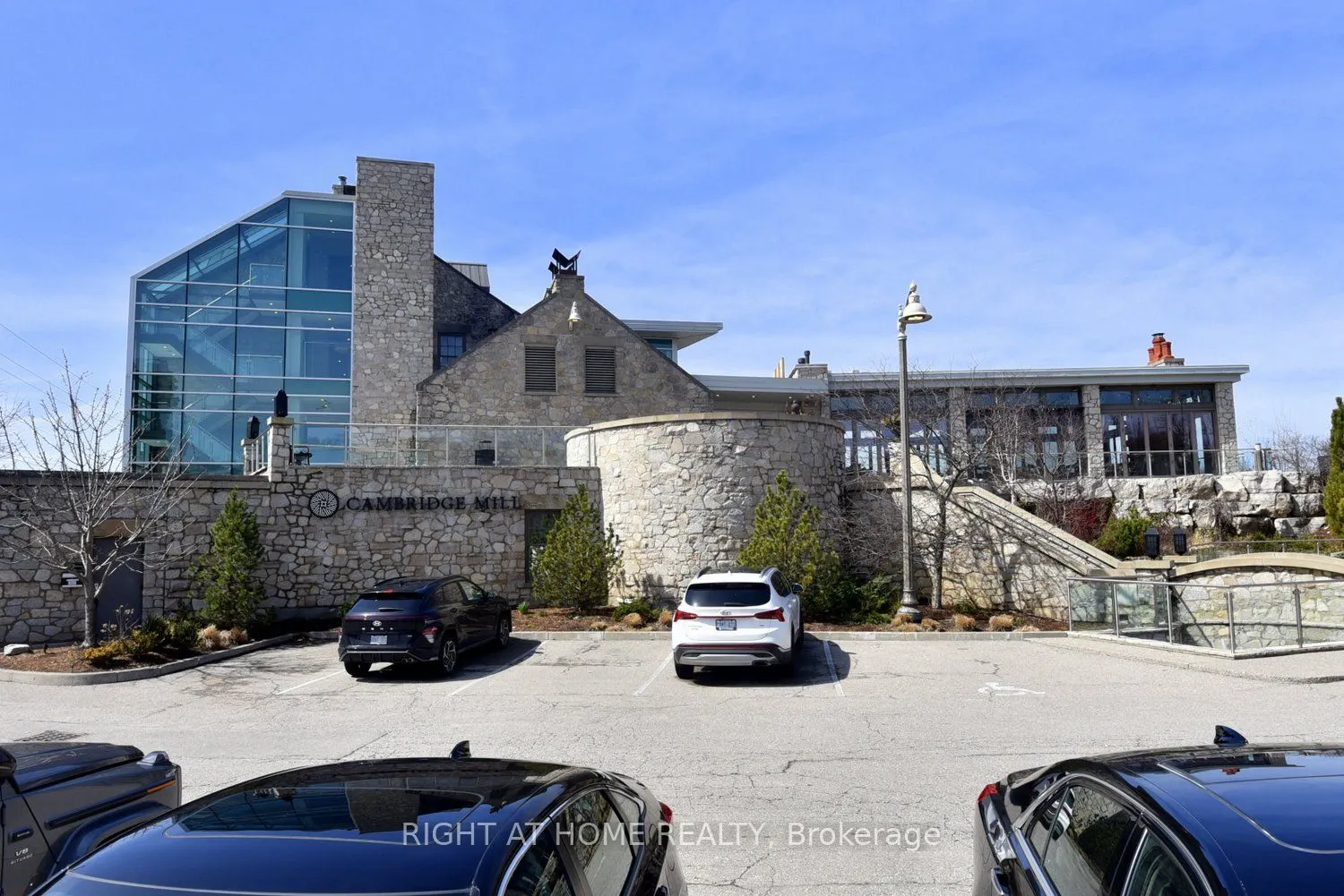105 Bismark Drive