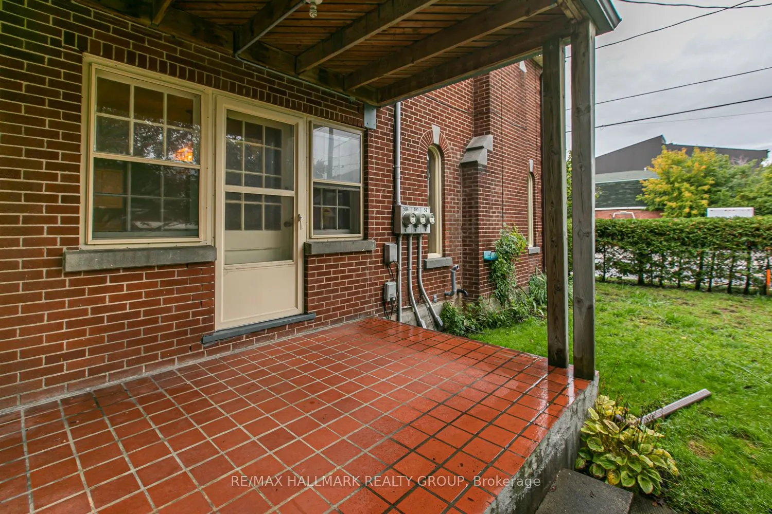 50 Tyndall Avenue