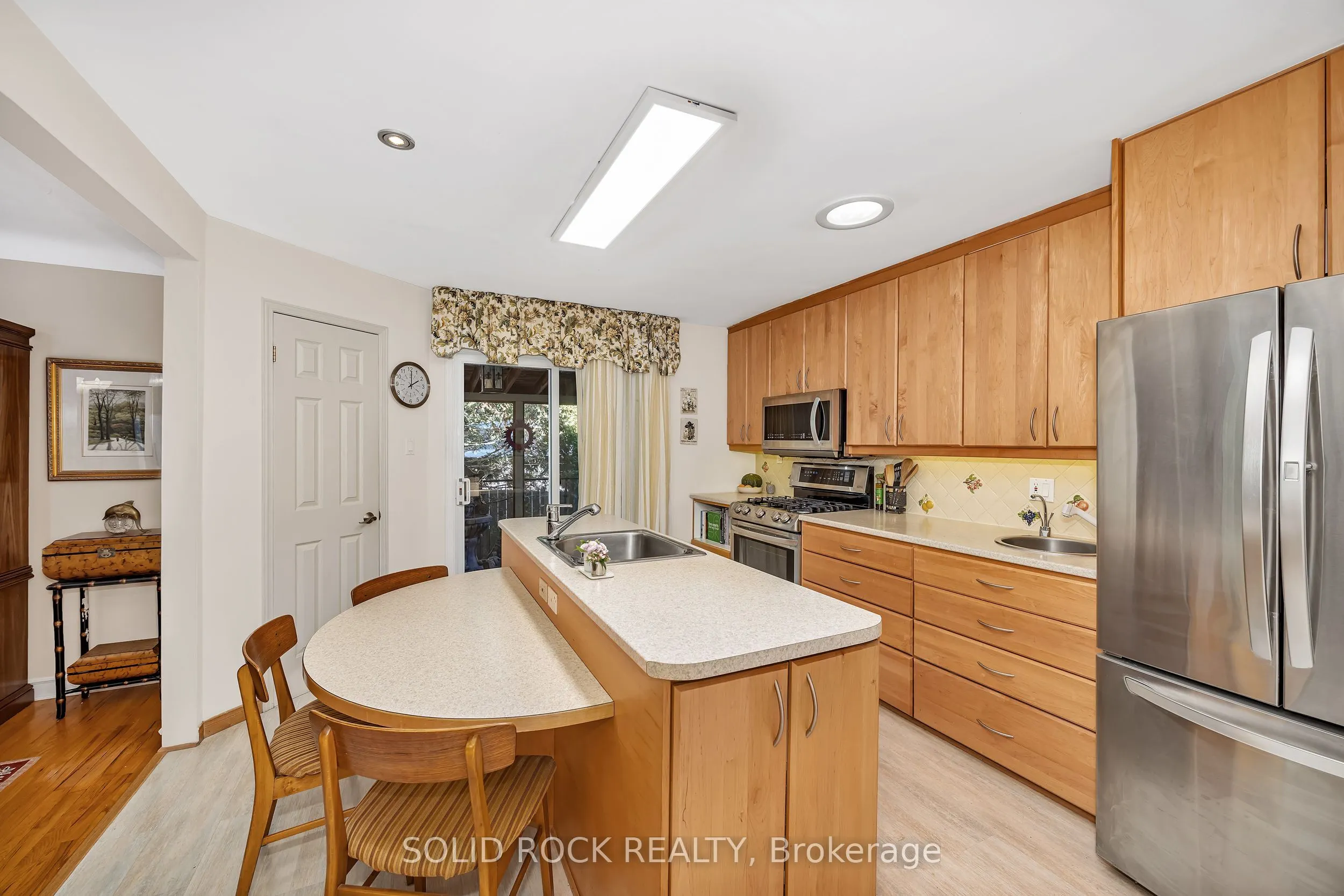 471 Tillbury Avenue