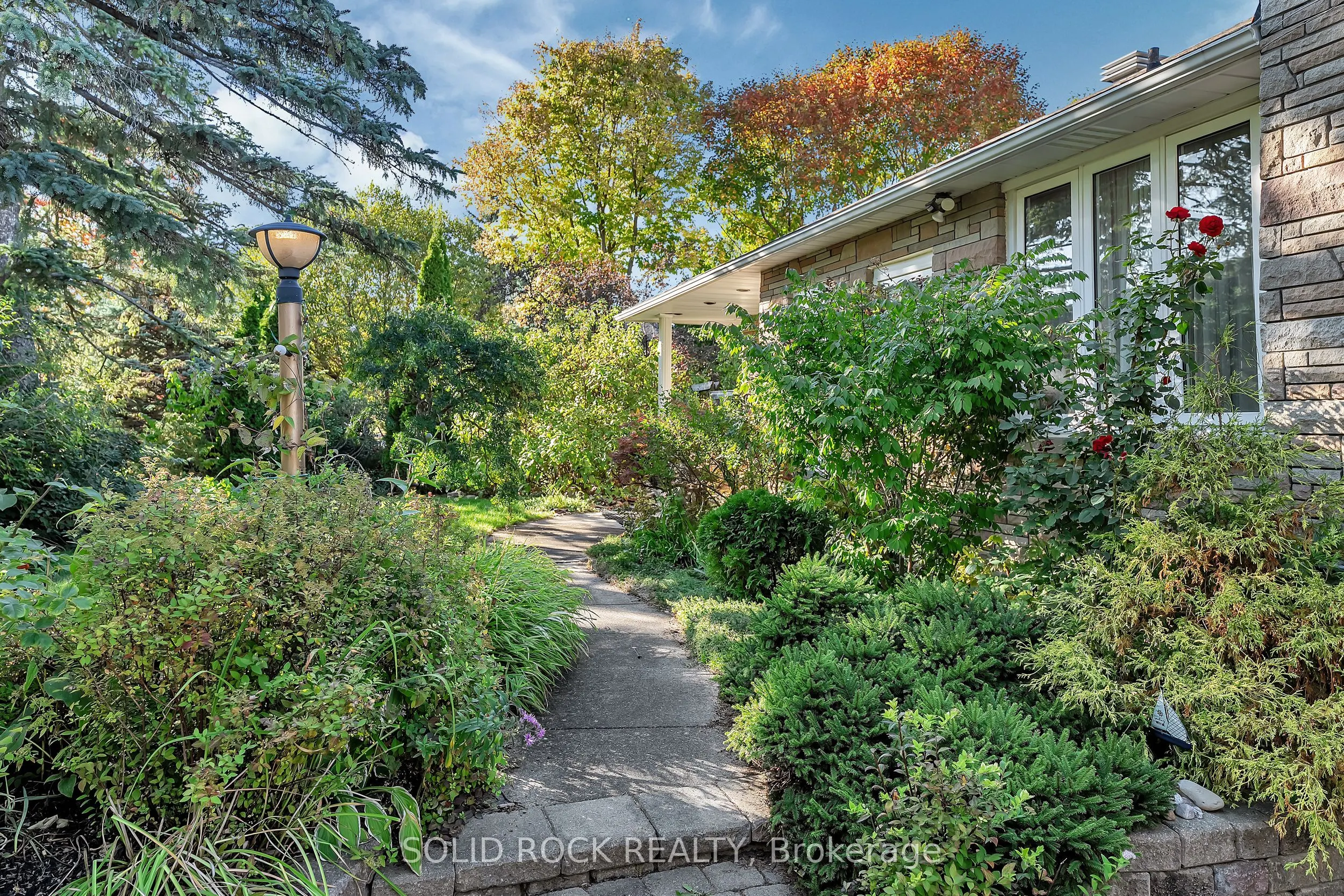 471 Tillbury Avenue