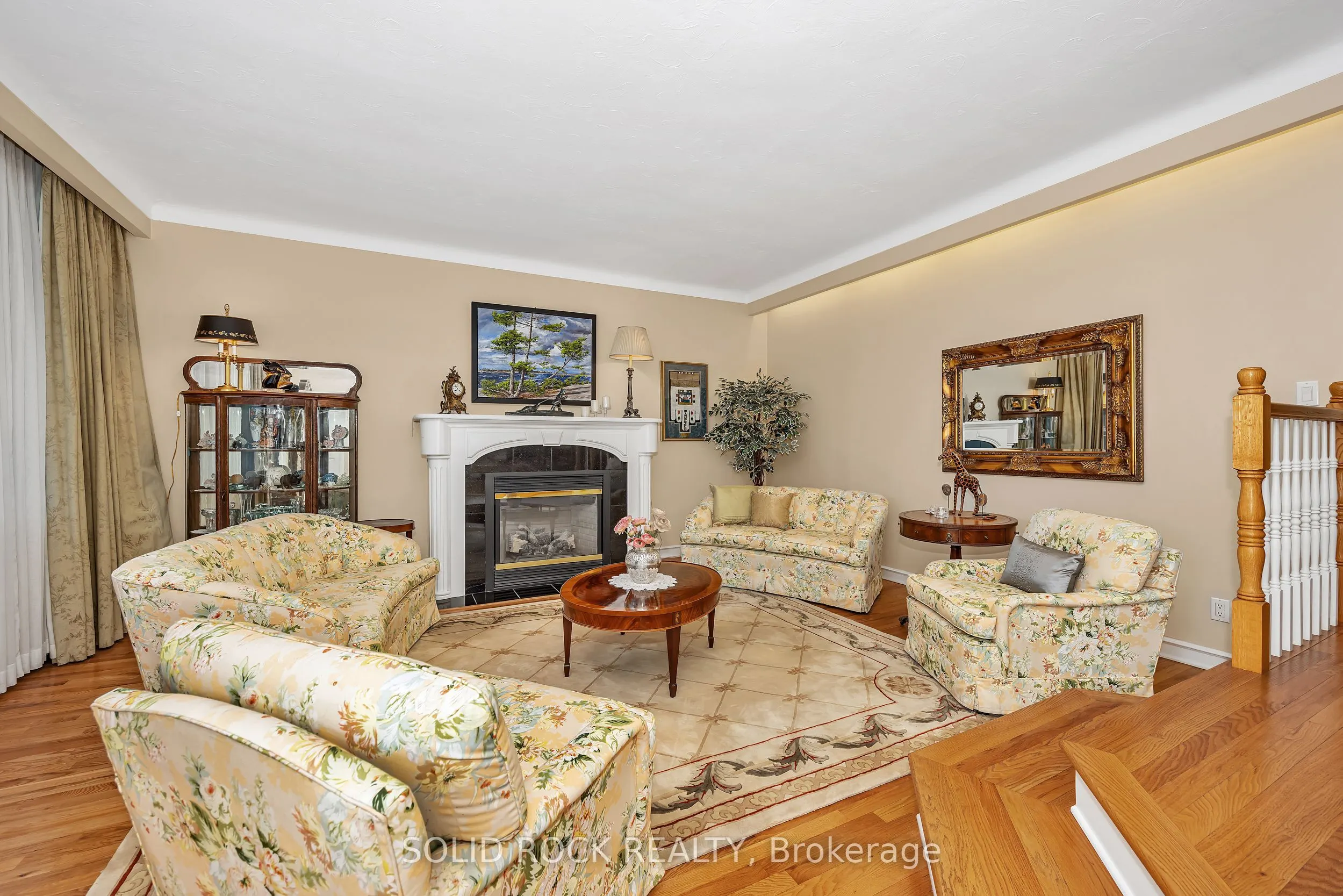 471 Tillbury Avenue